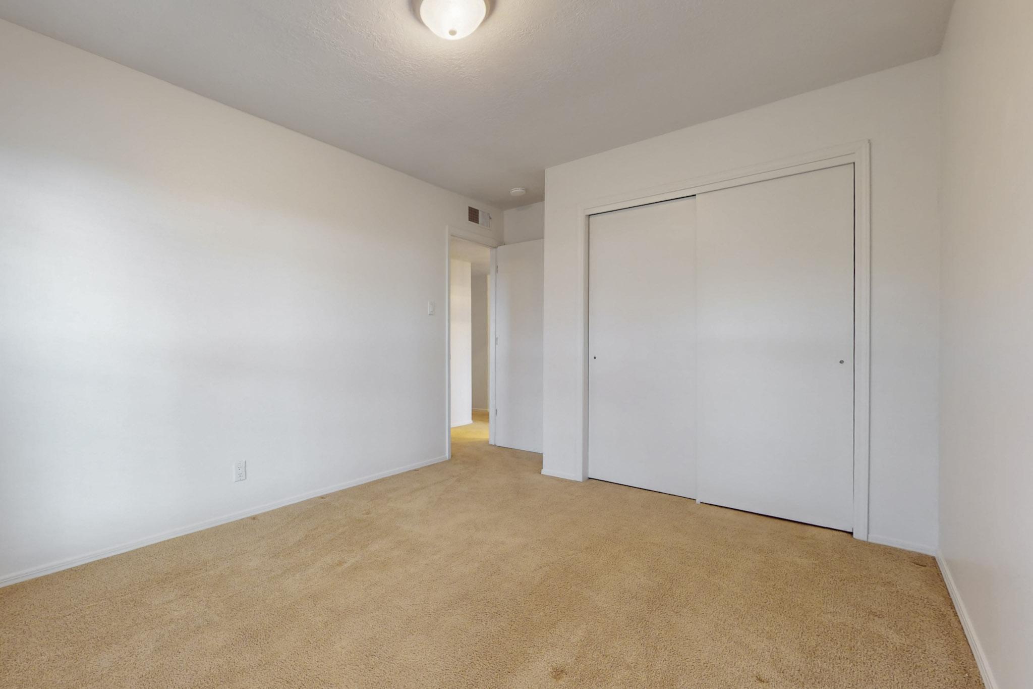 6428 CRANBROOK Street NE