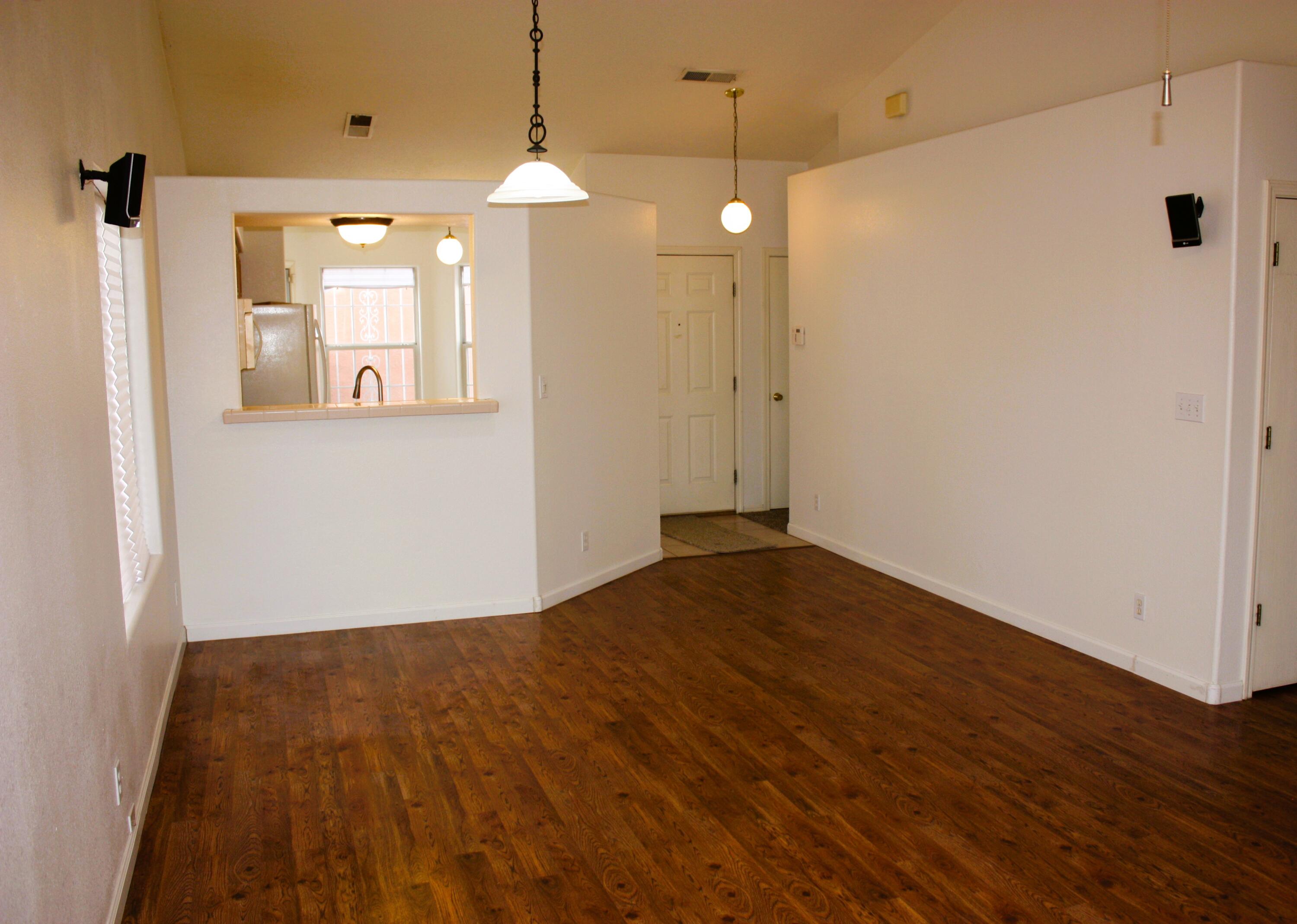 1066 AVENIDA LAS VISTAS NW