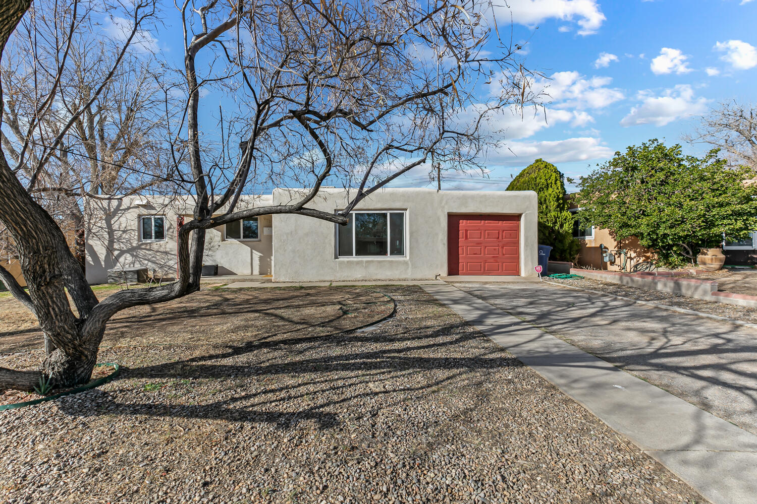 9817 WOODLAND Avenue NE