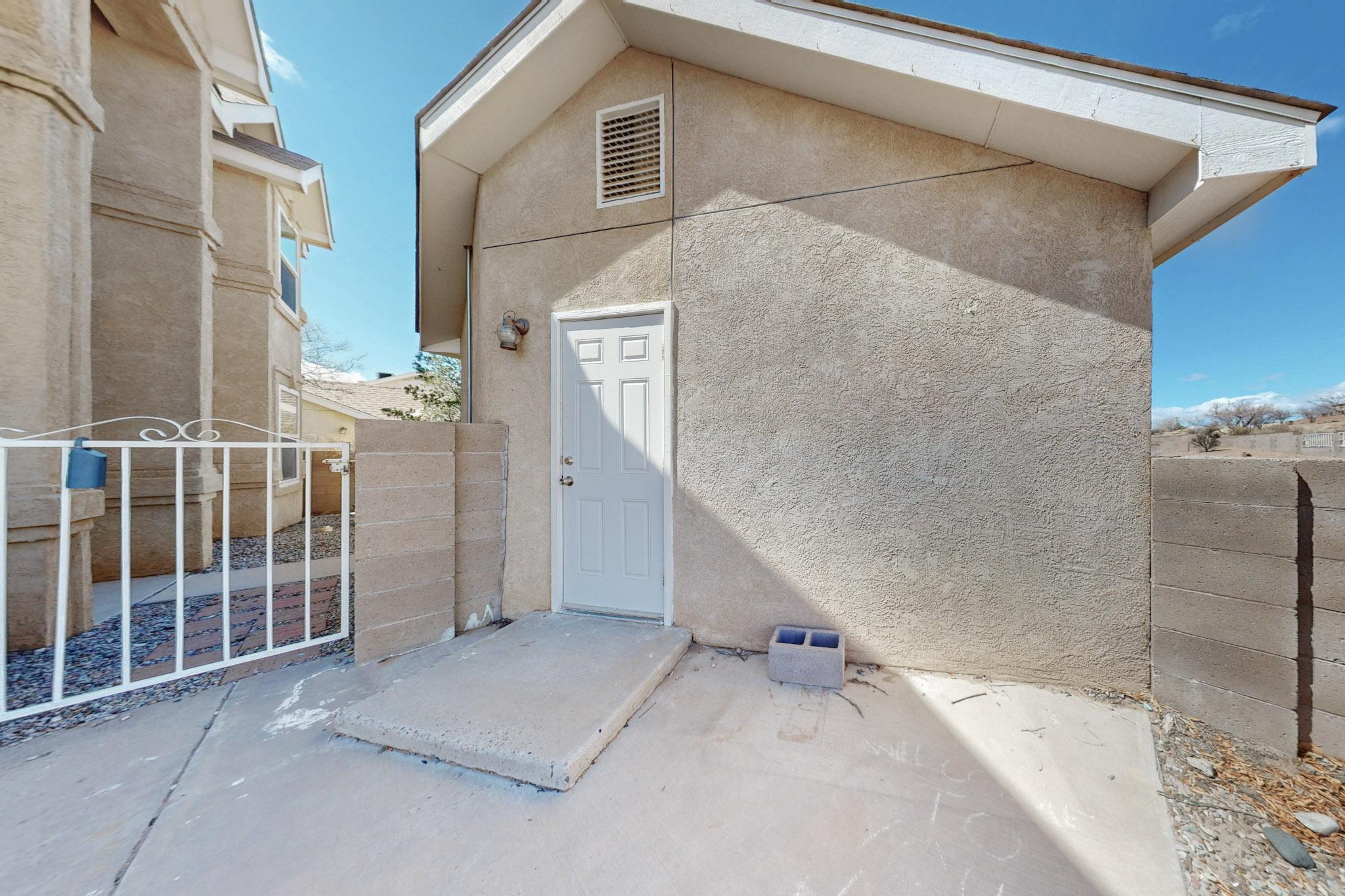 1601 AVENIDA DE PAZ NW