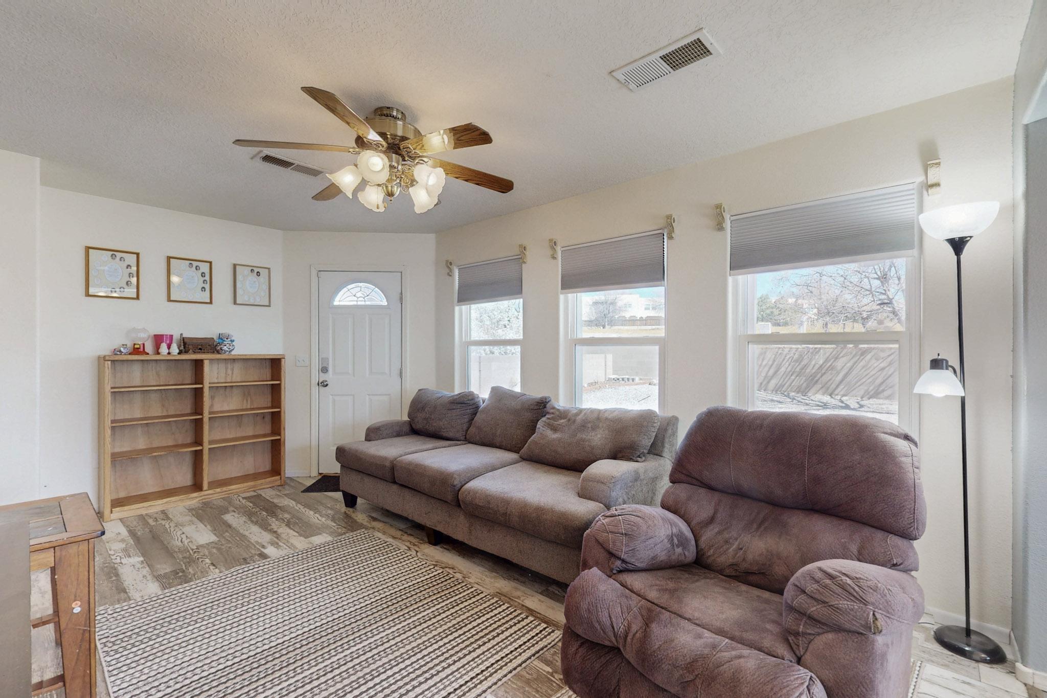 1601 AVENIDA DE PAZ NW