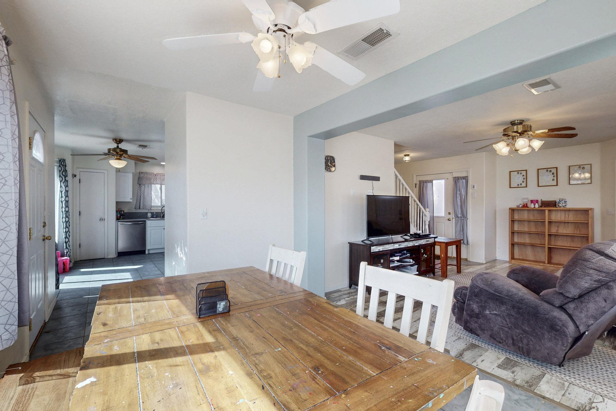 1601 AVENIDA DE PAZ NW