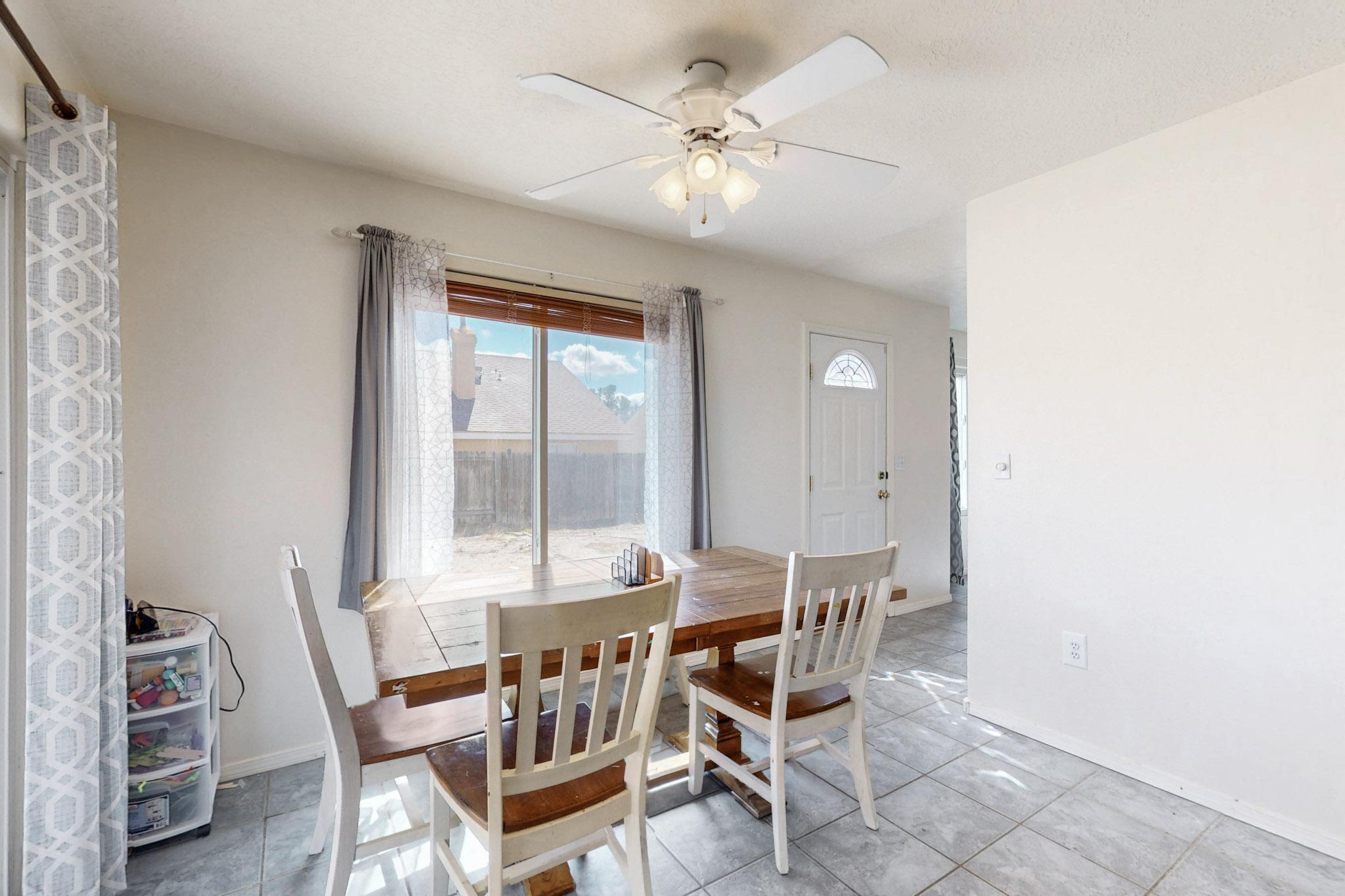 1601 AVENIDA DE PAZ NW