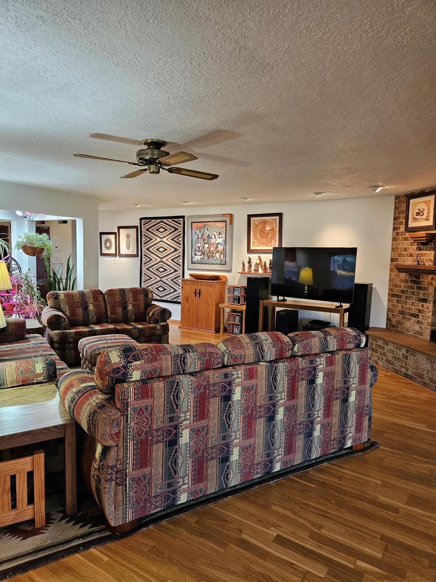 1025 Green Acres Lane