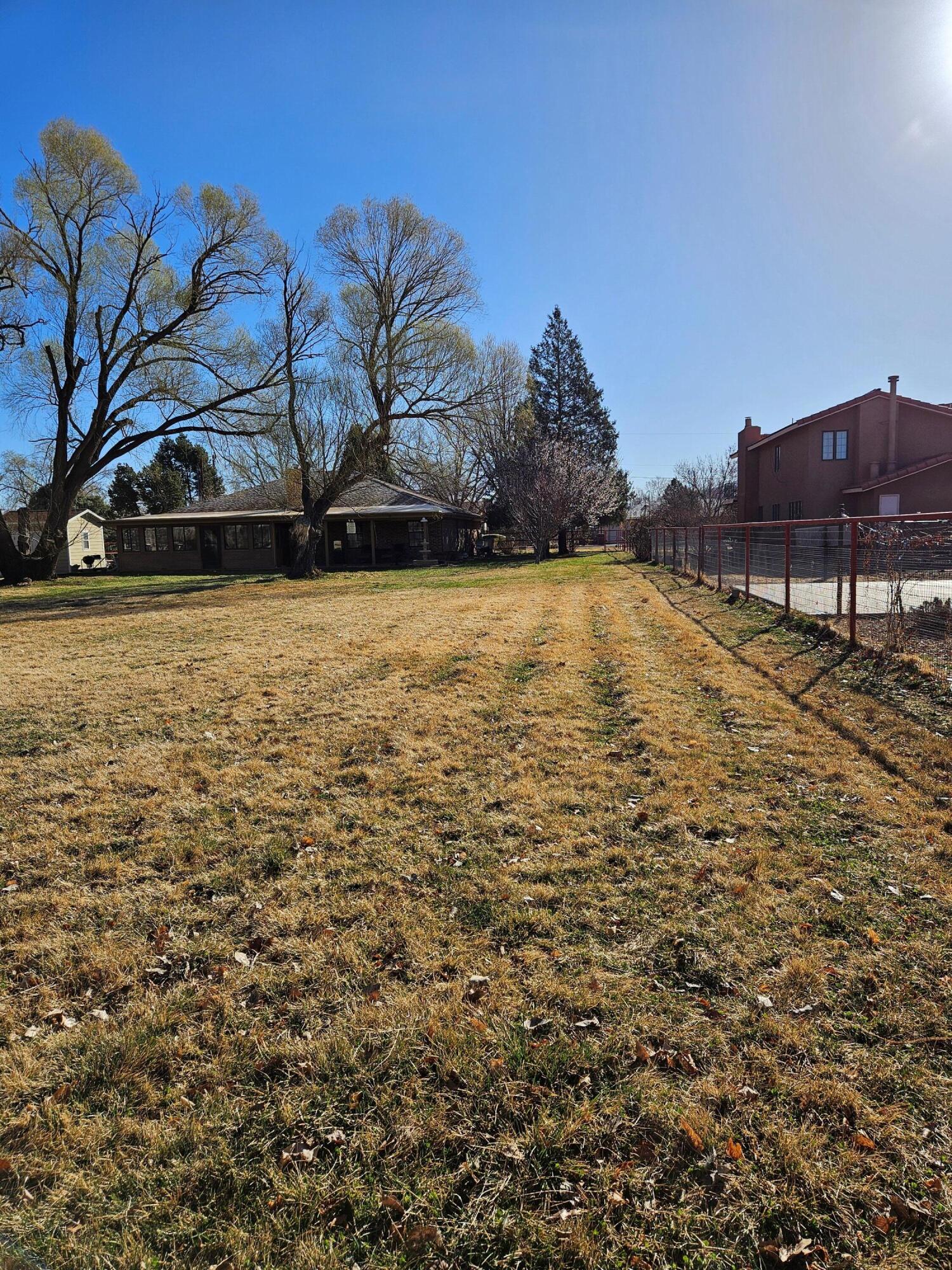 1025 Green Acres Lane