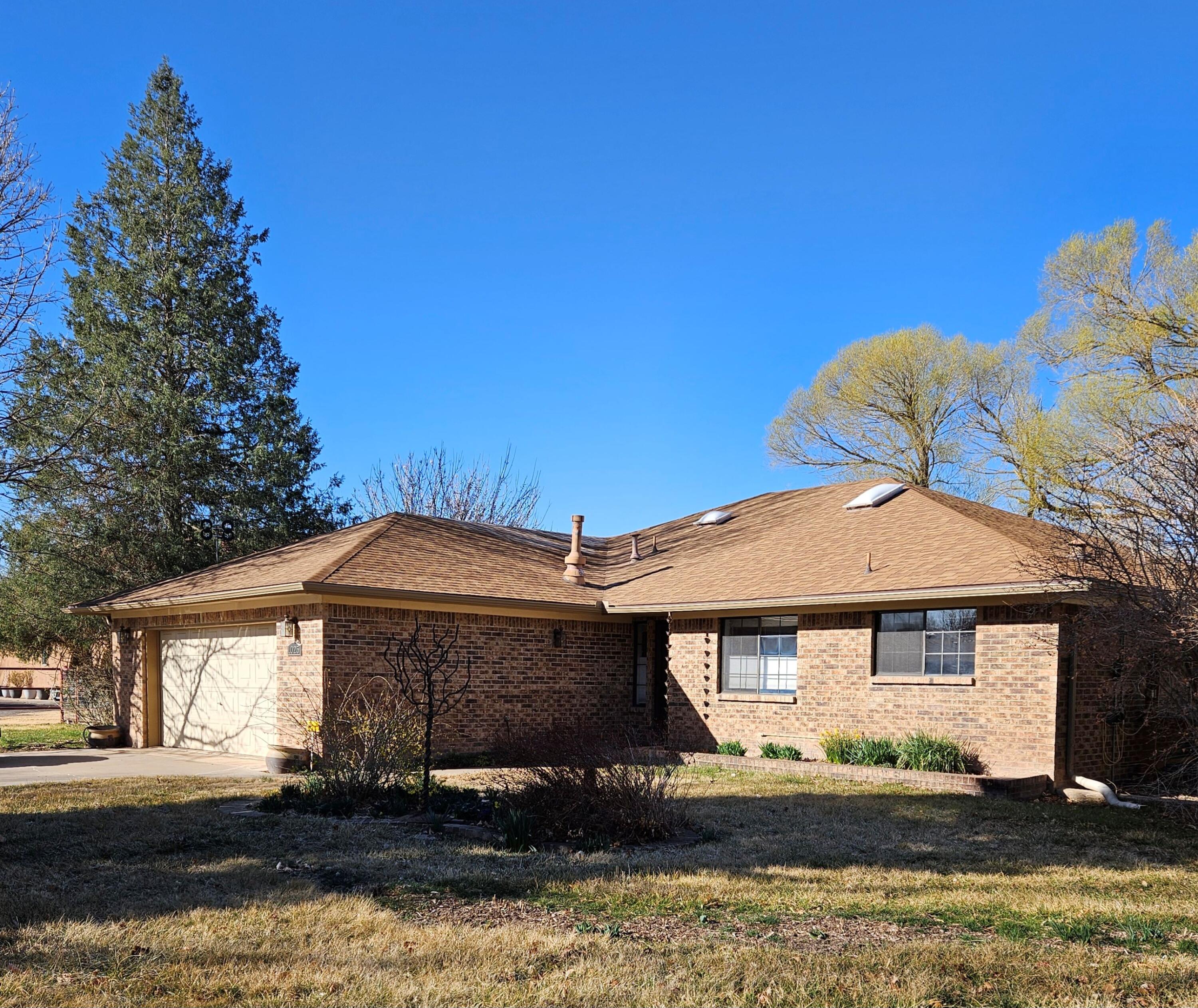 1025 Green Acres Lane