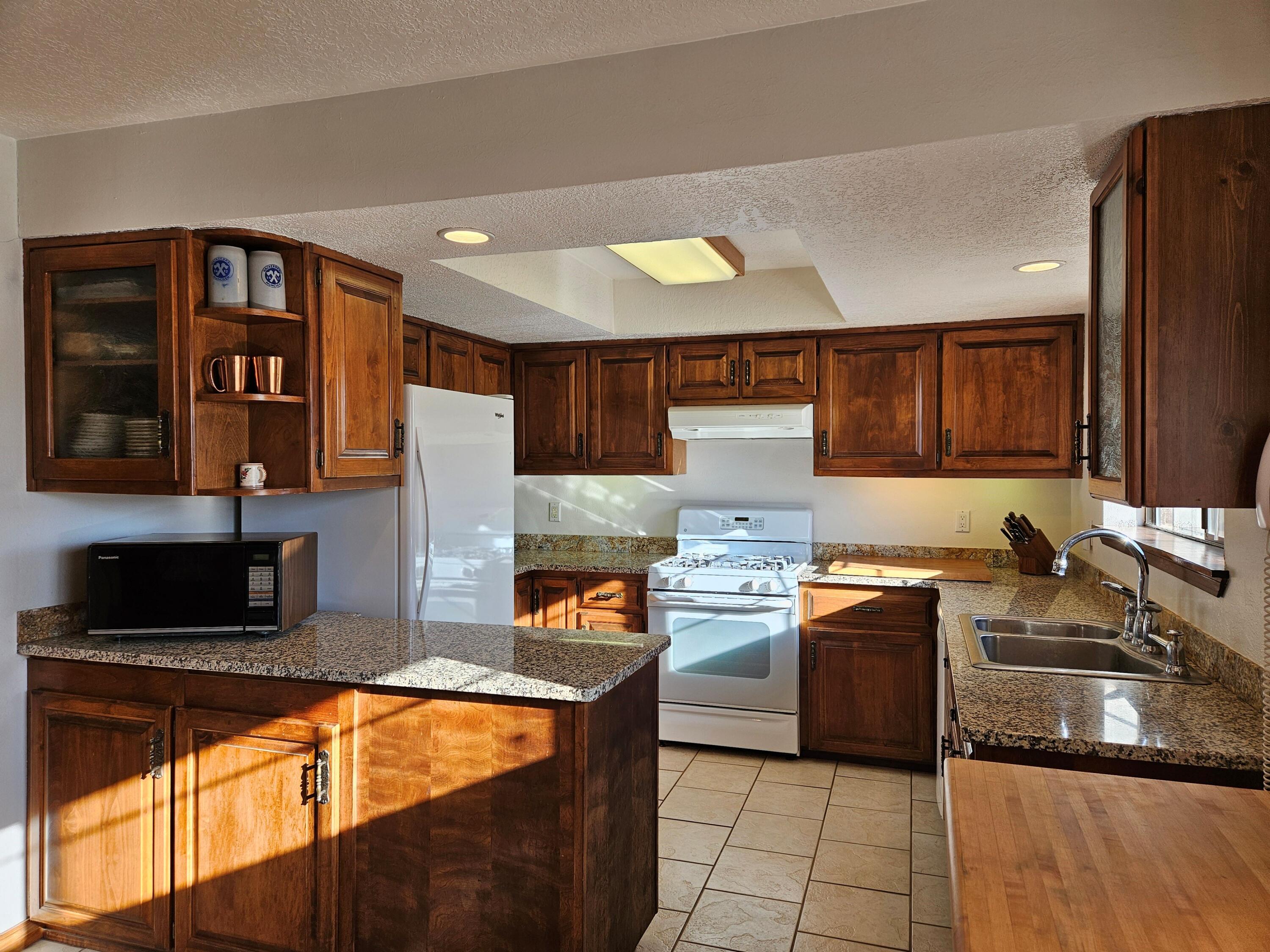 1025 Green Acres Lane