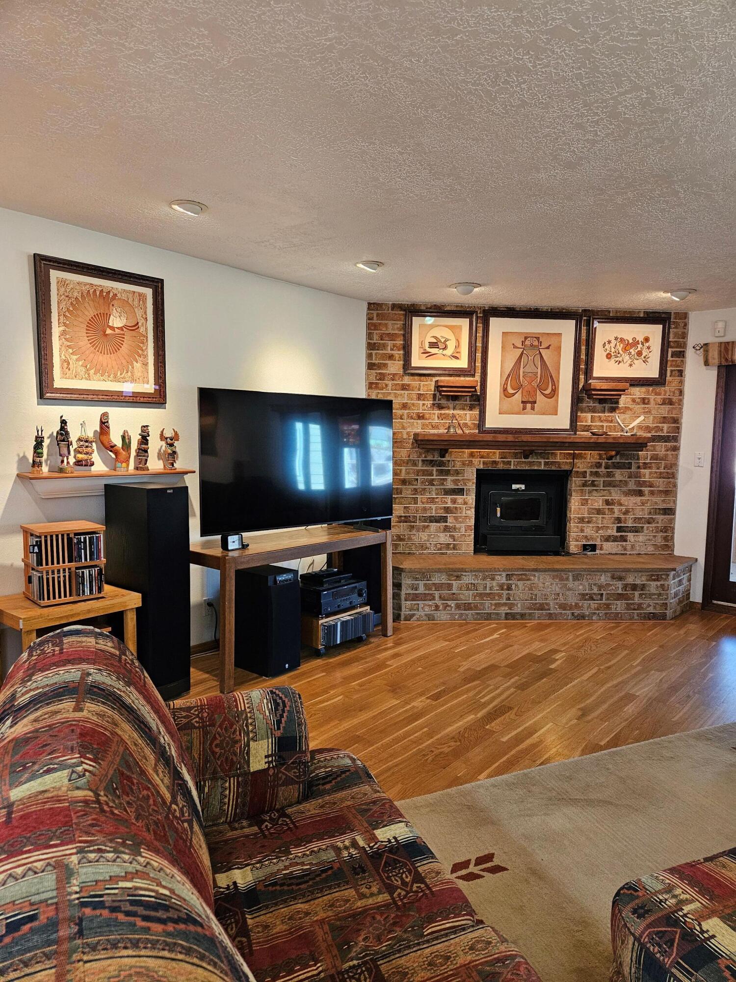 1025 Green Acres Lane