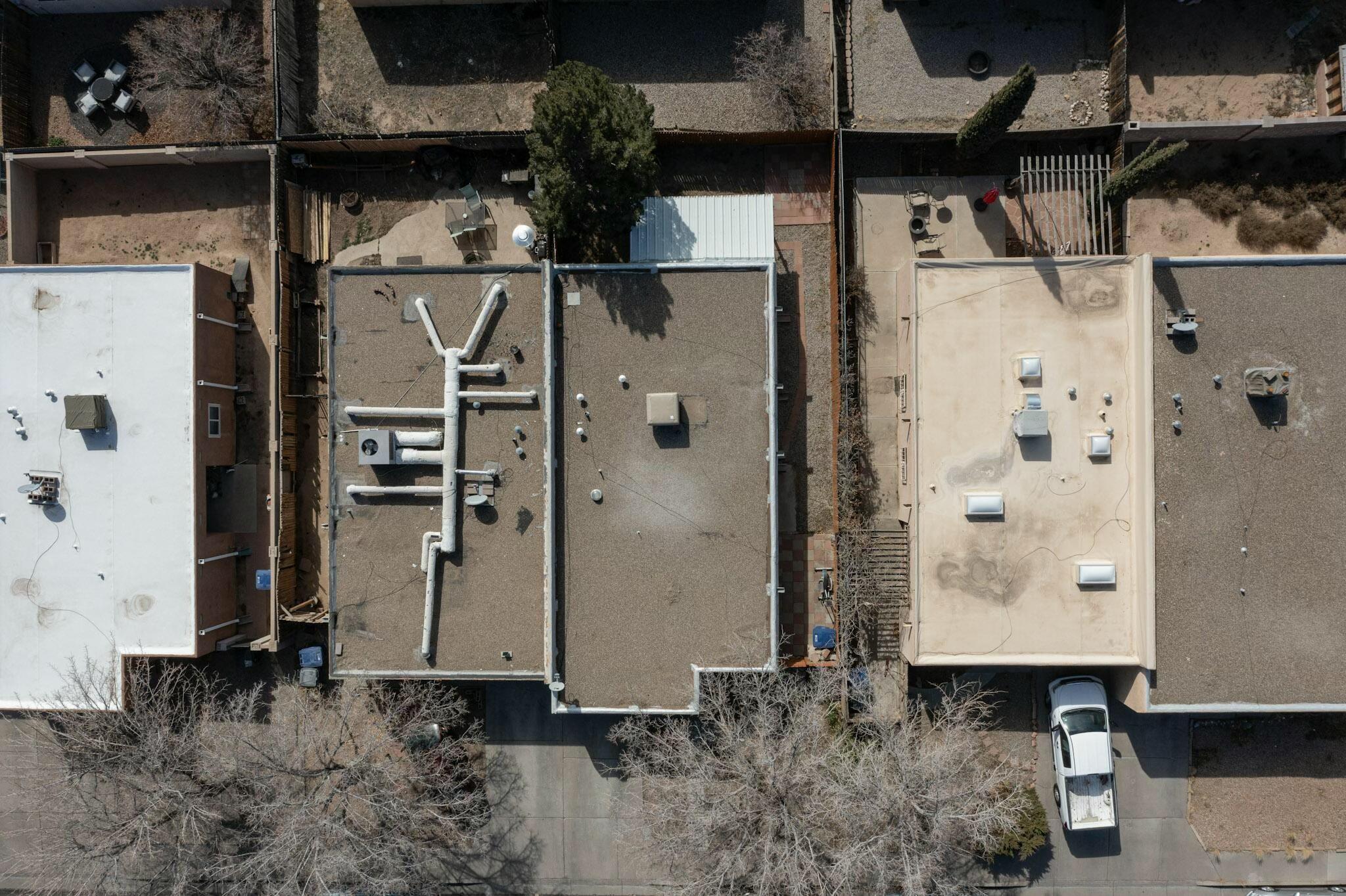 5020 ORION Avenue NW