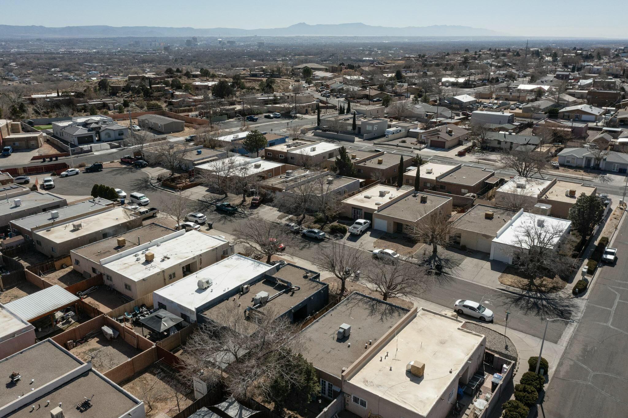 5020 ORION Avenue NW