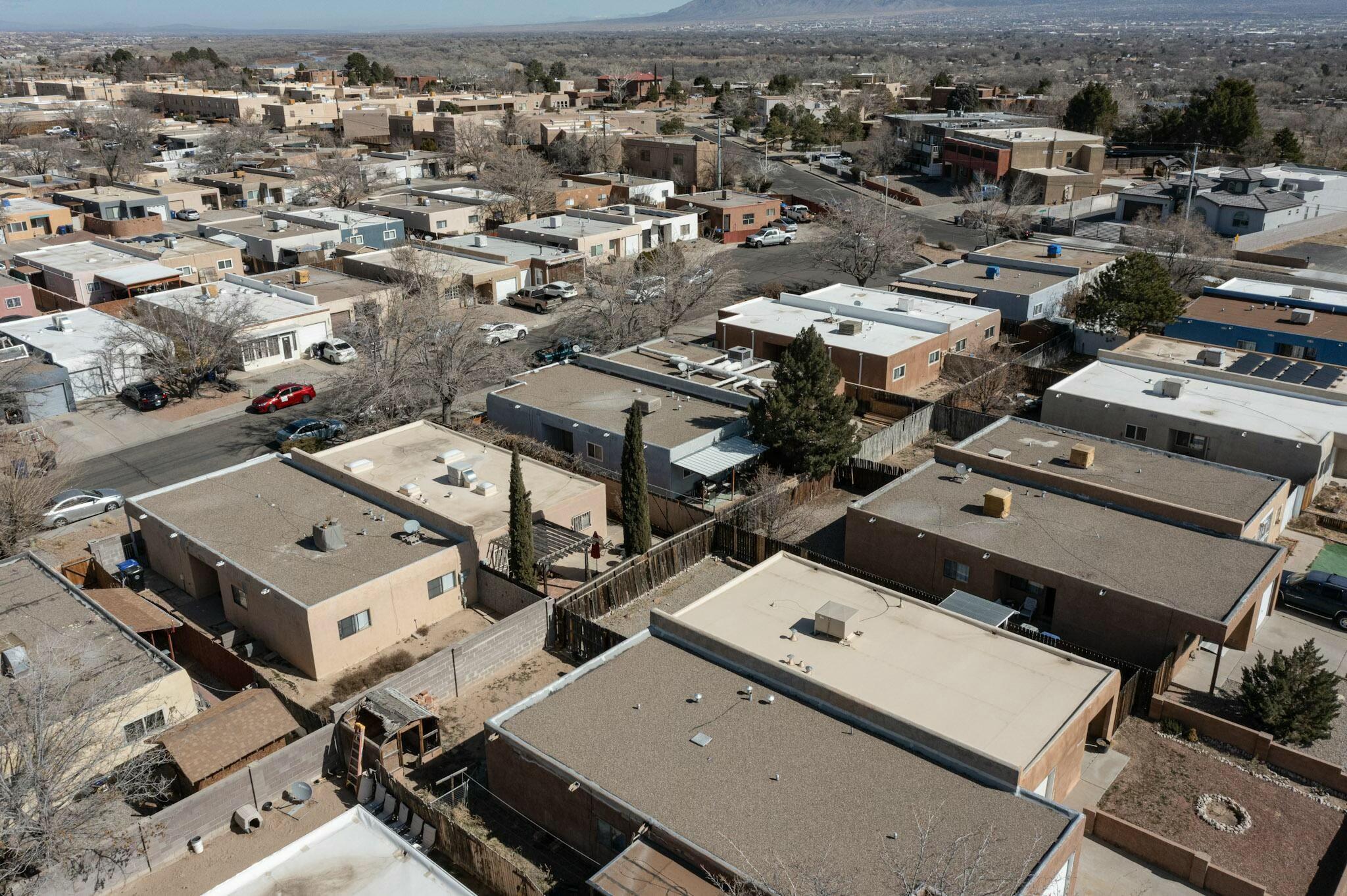 5020 ORION Avenue NW