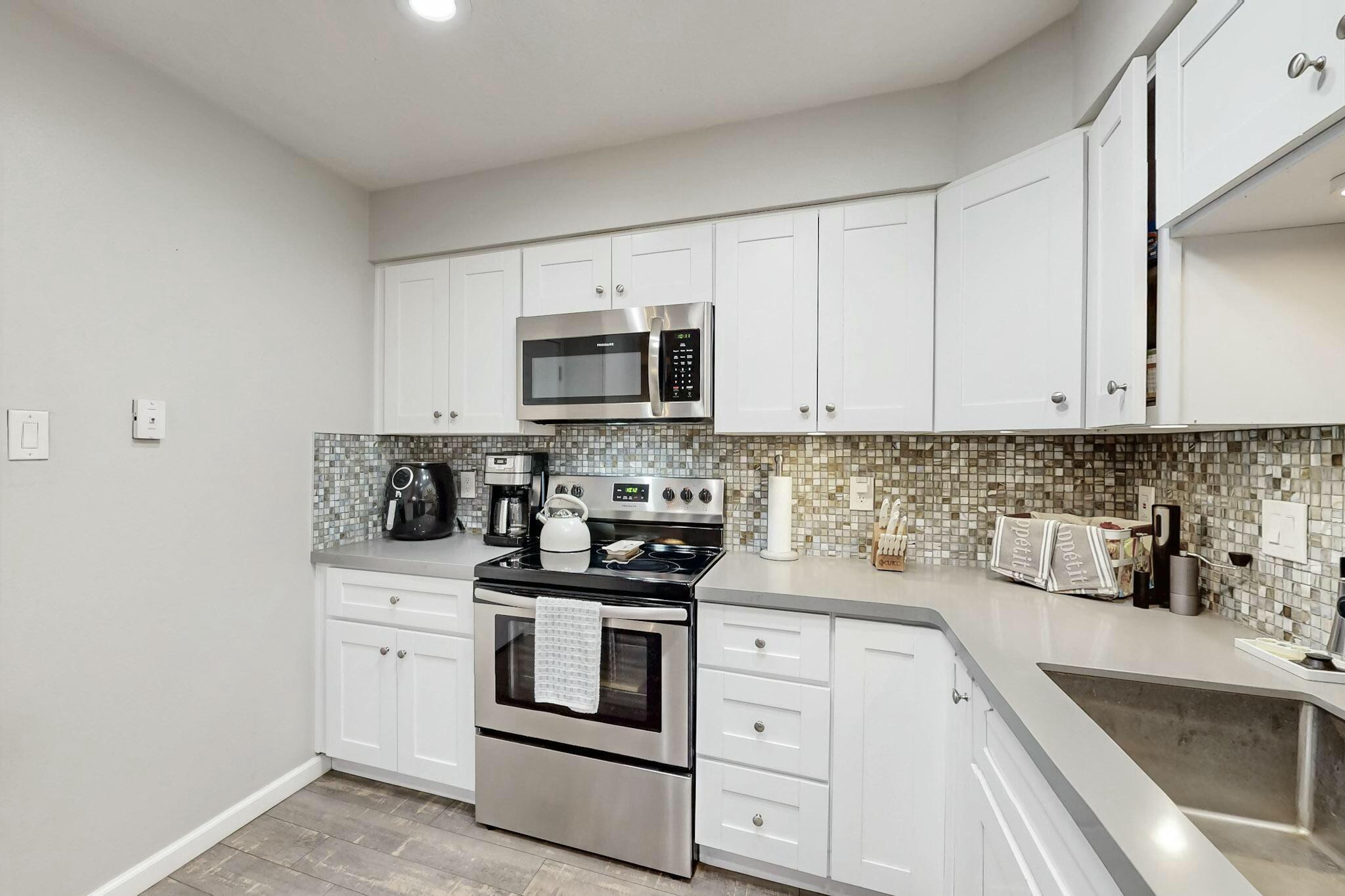 5020 ORION Avenue NW