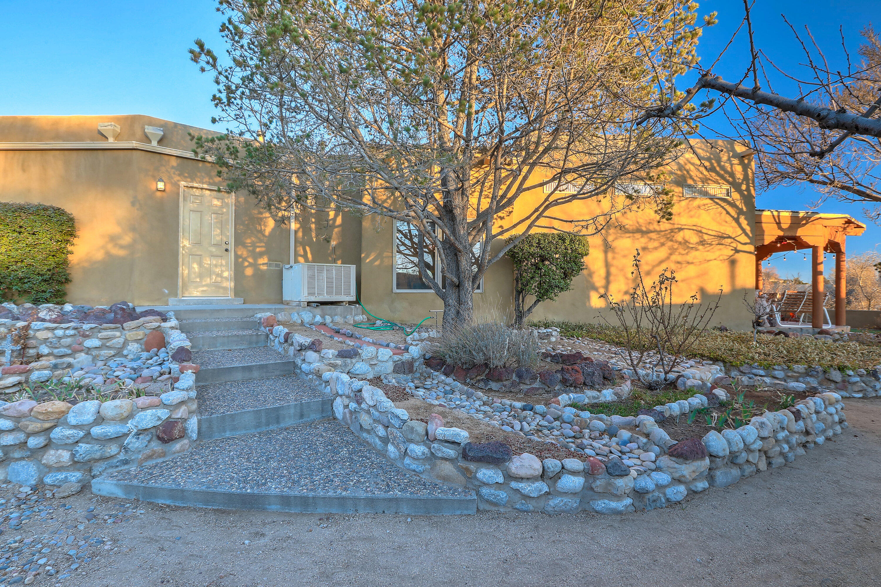 7723 CEDAR CANYON Court NE