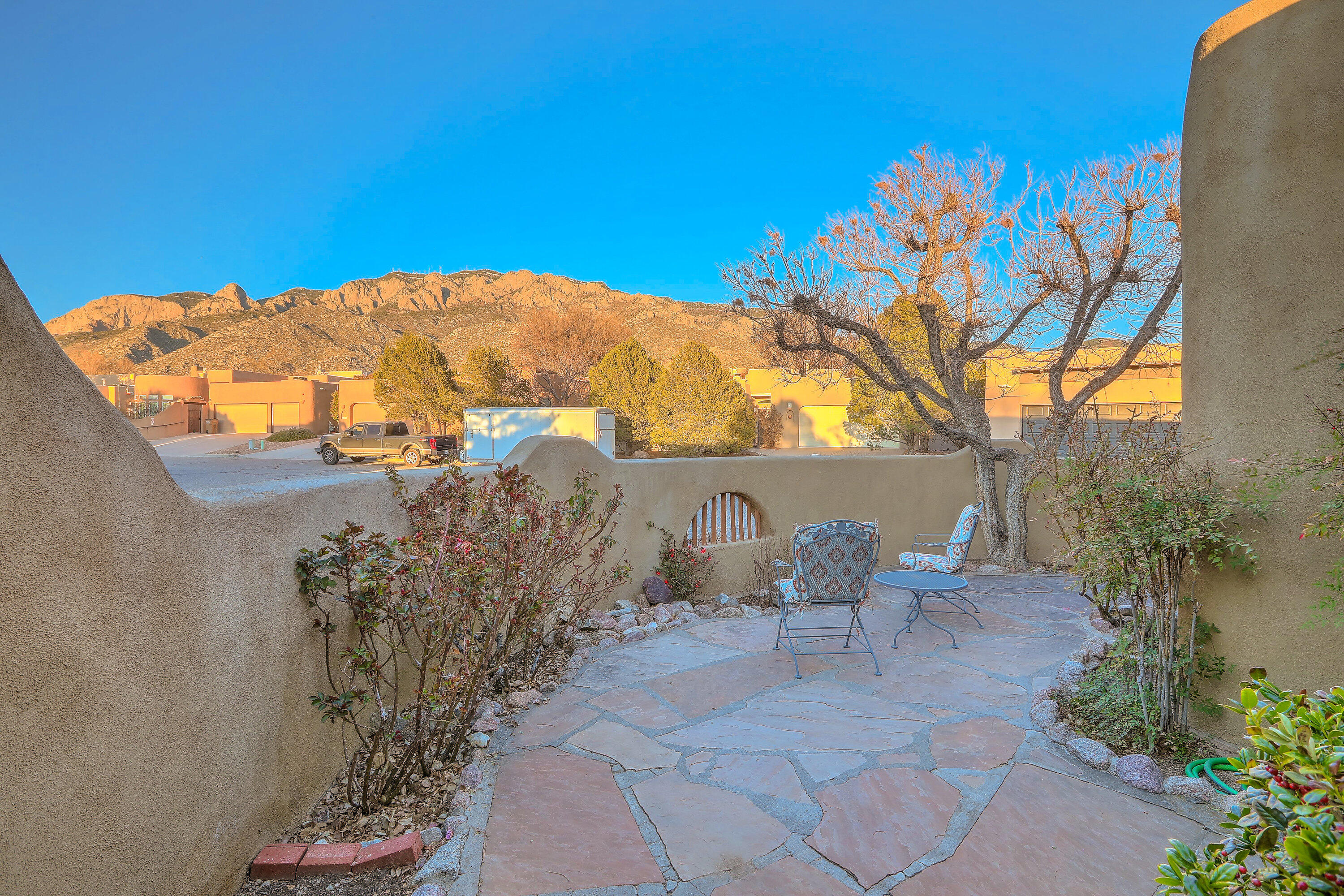 7723 CEDAR CANYON Court NE