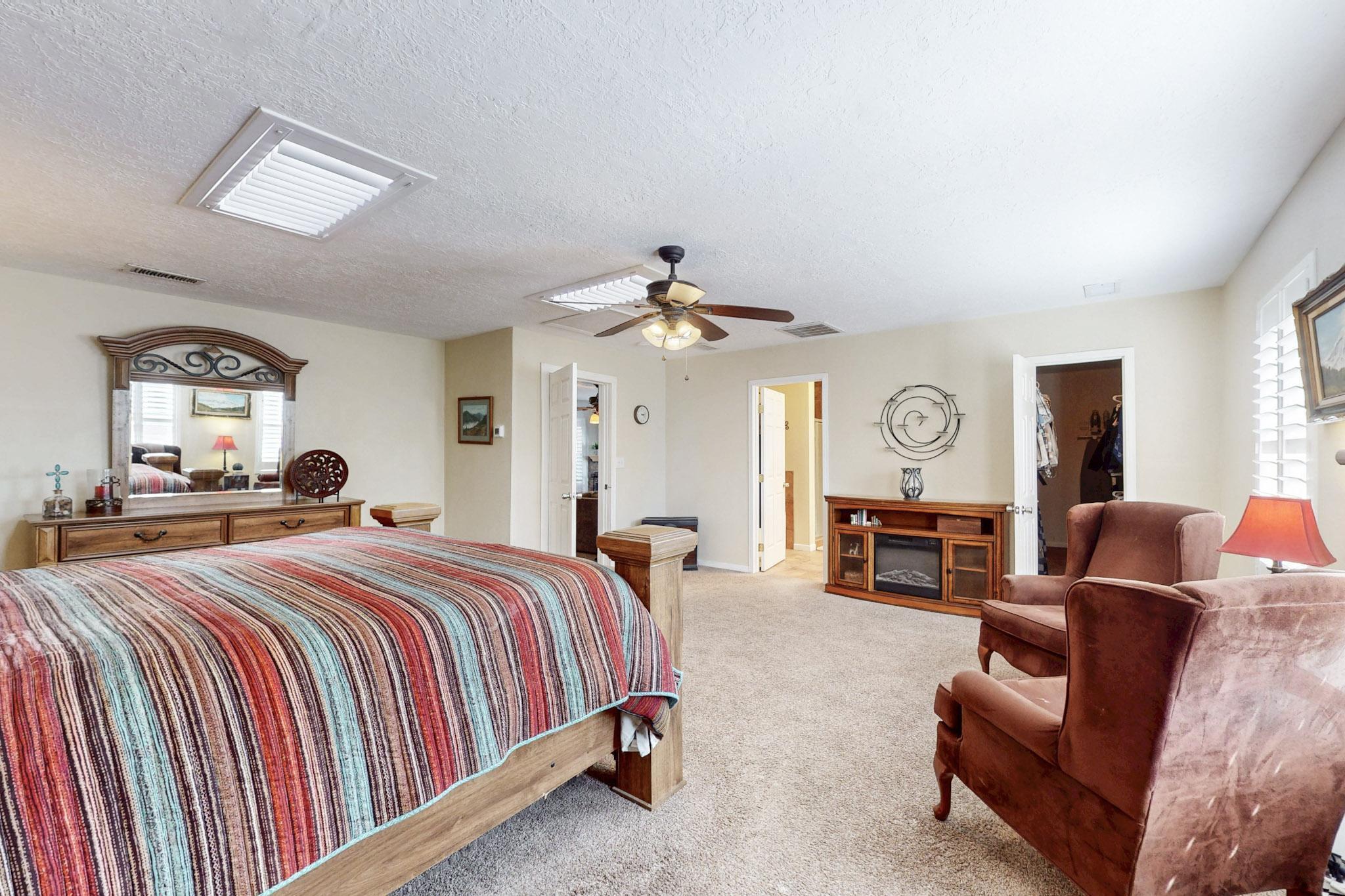 1512 36TH Circle SE