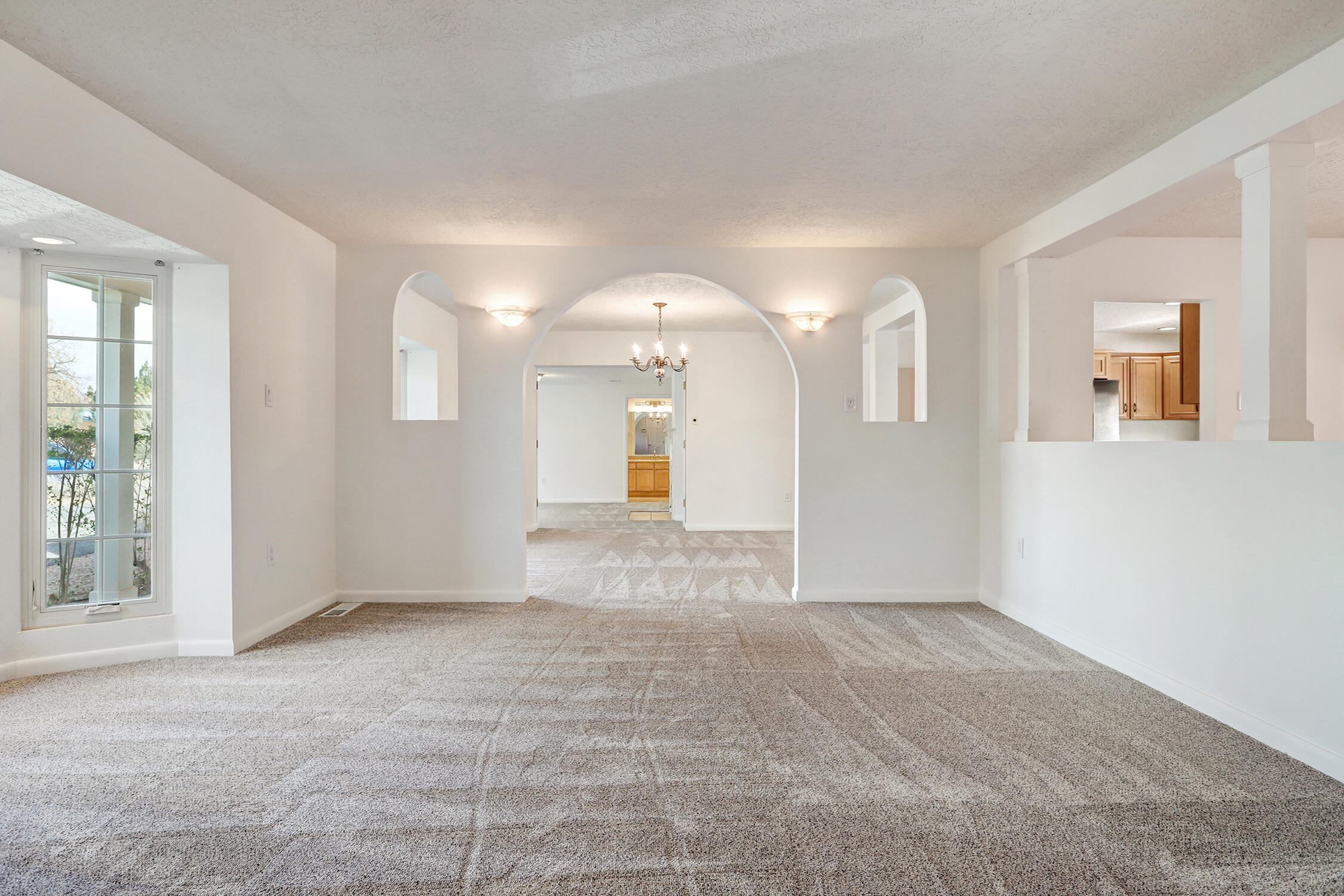 2612 ORO VISTA Road NW