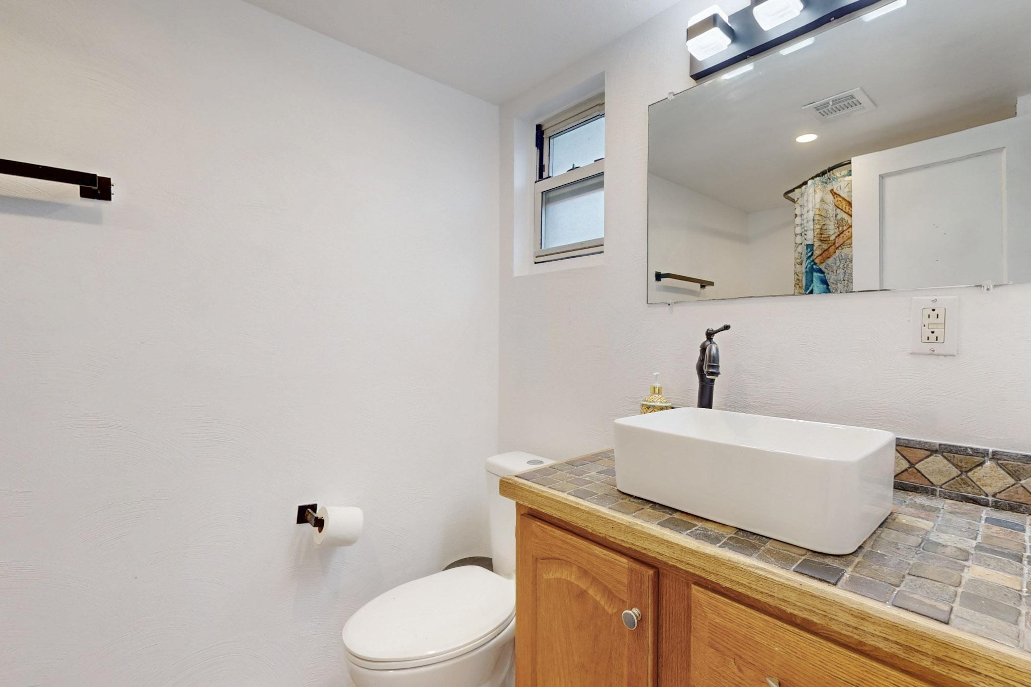 8703 WOODLAND Avenue NE