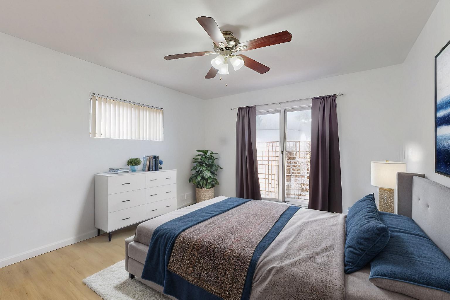 8703 WOODLAND Avenue NE