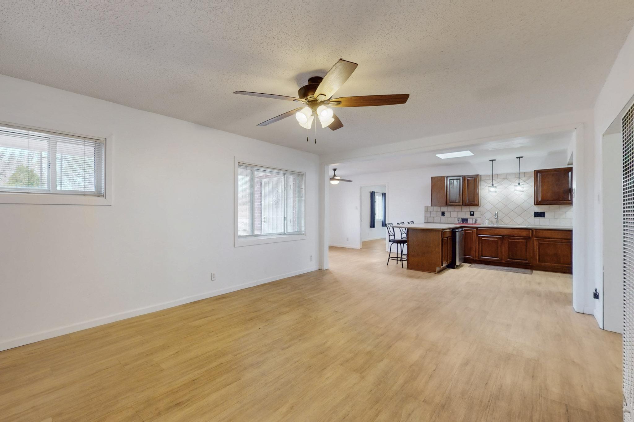 8703 WOODLAND Avenue NE