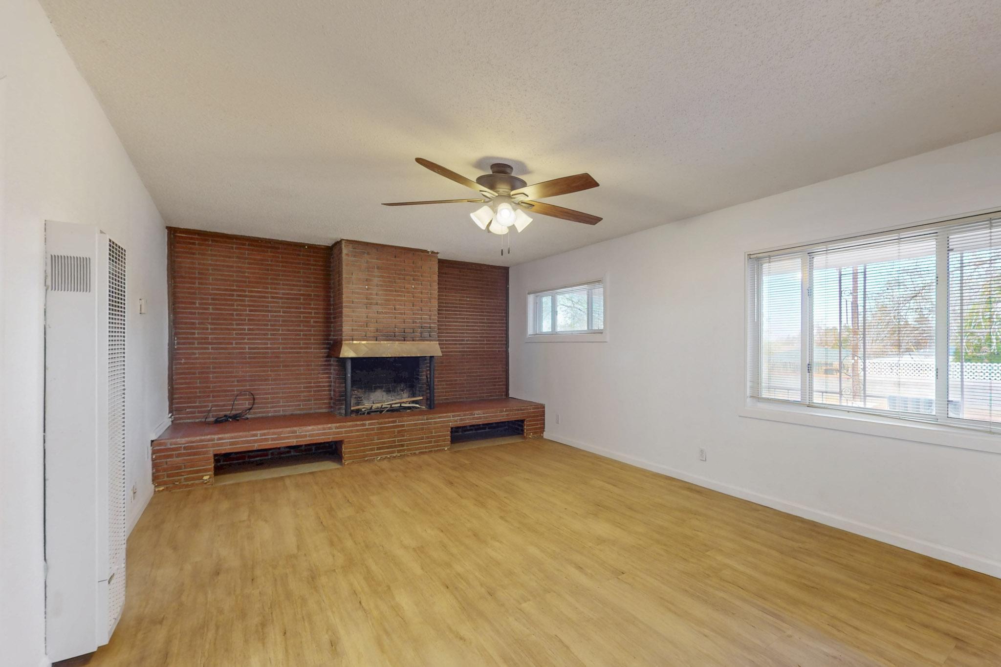 8703 WOODLAND Avenue NE