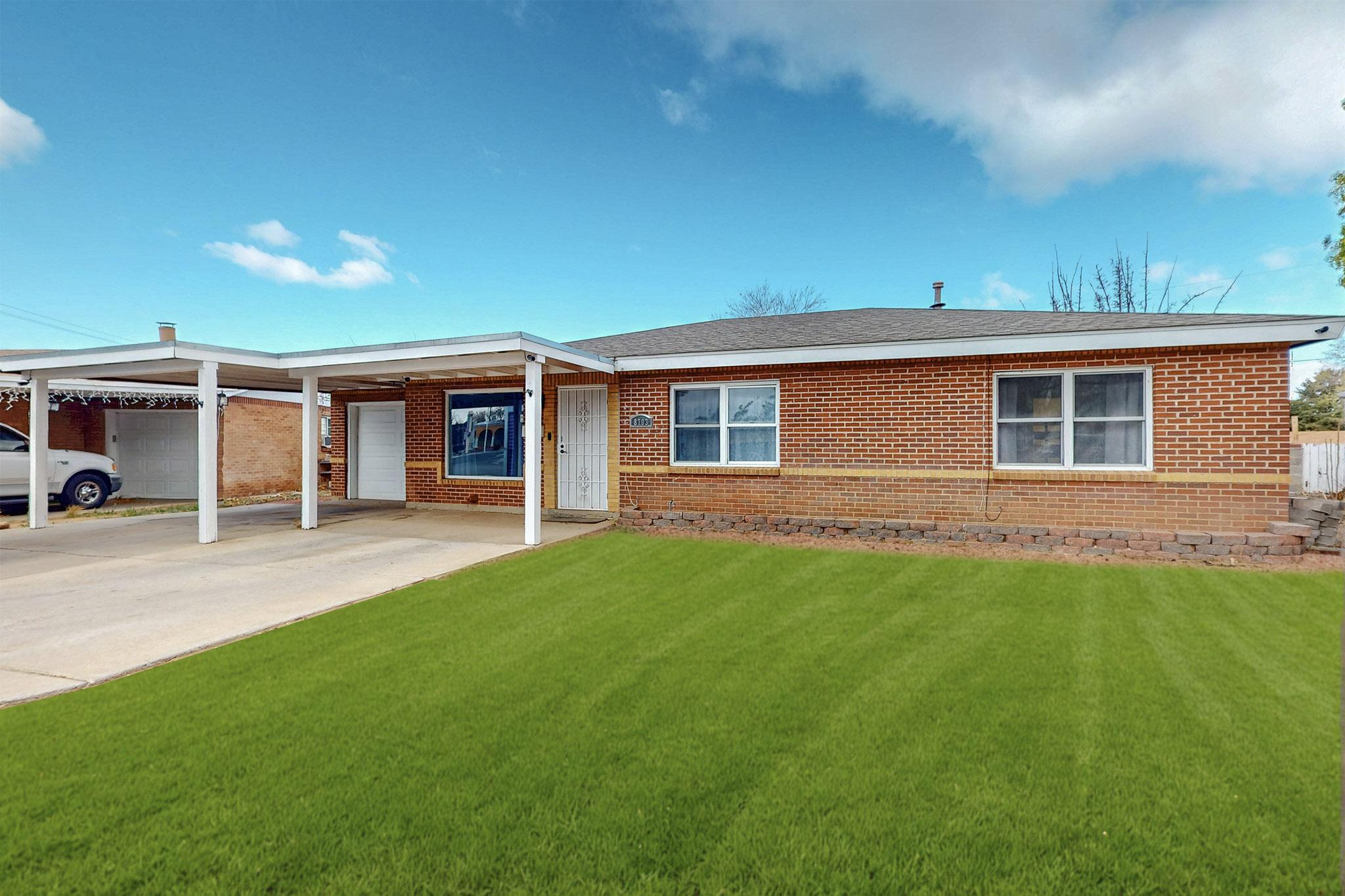 8703 WOODLAND Avenue NE