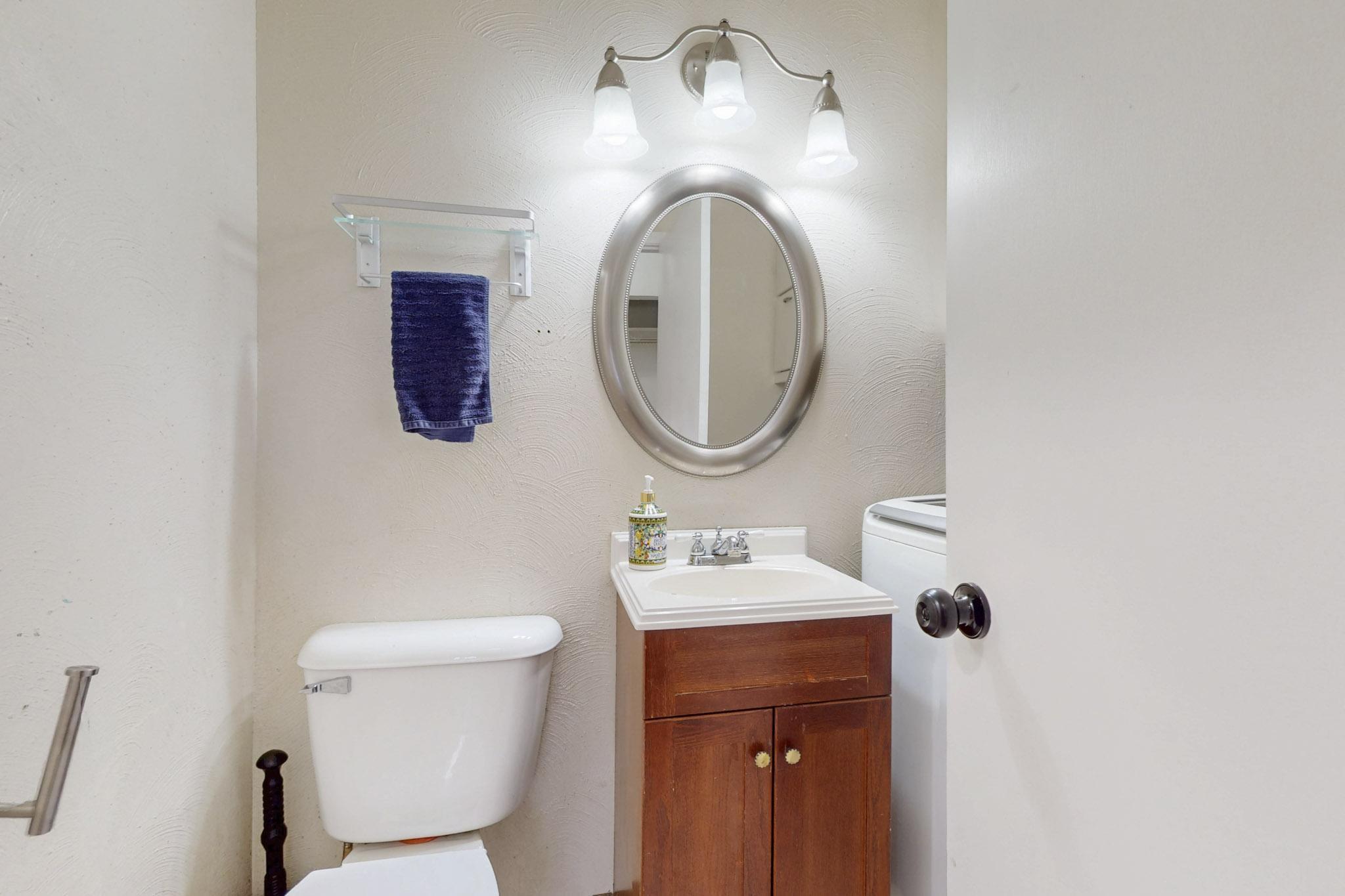 8703 WOODLAND Avenue NE