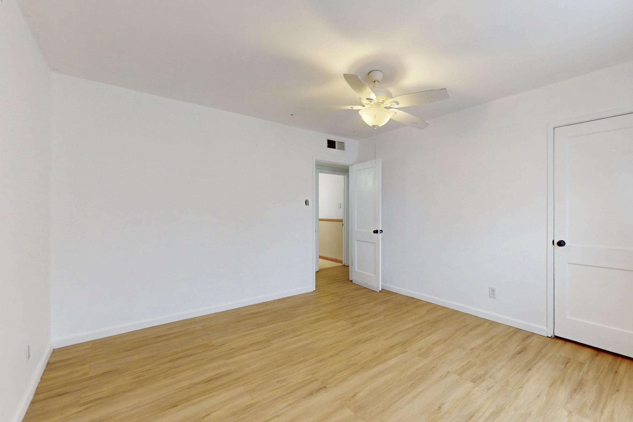 8703 WOODLAND Avenue NE