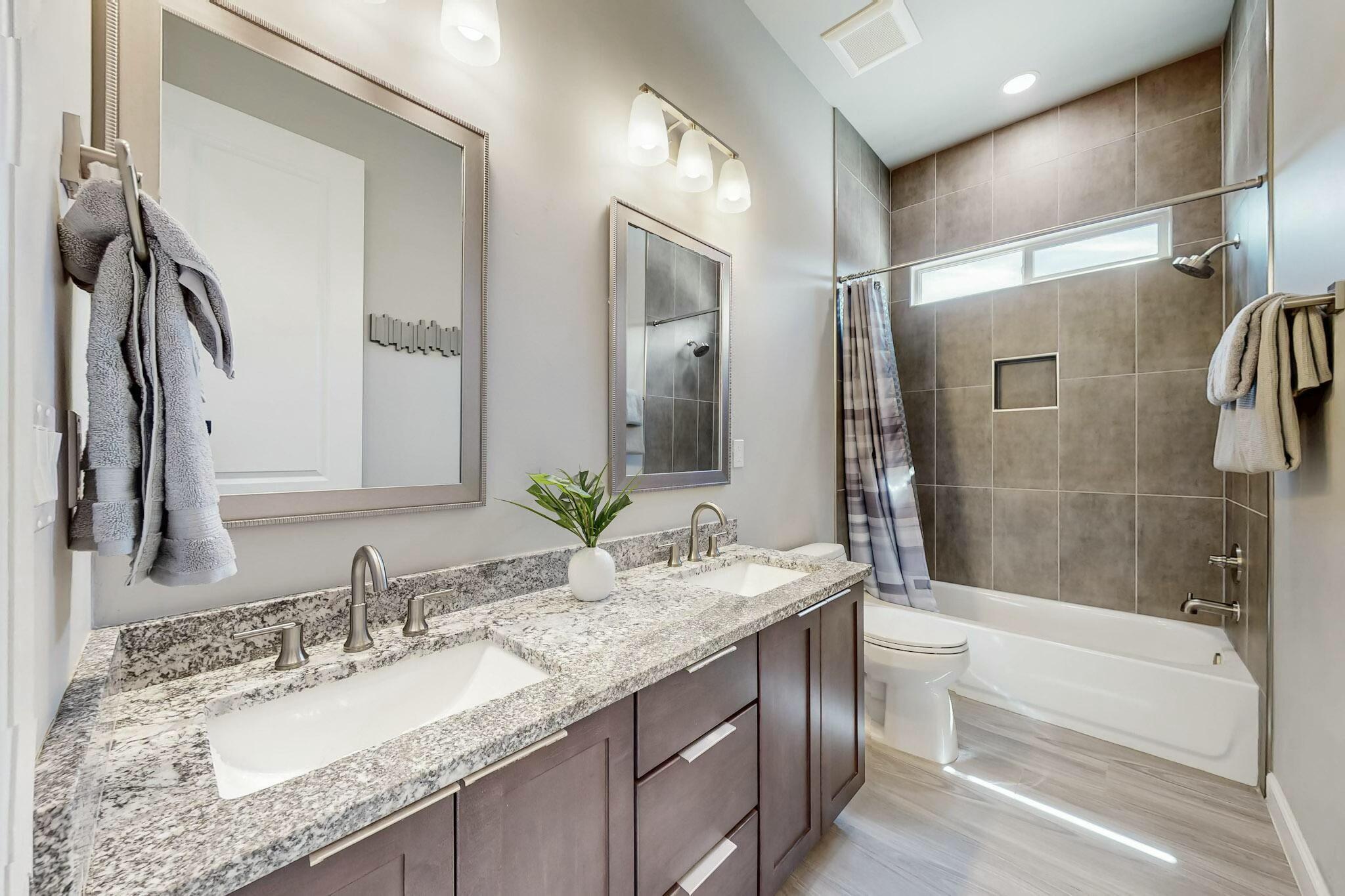 6071 Redondo Sierra Vista NE