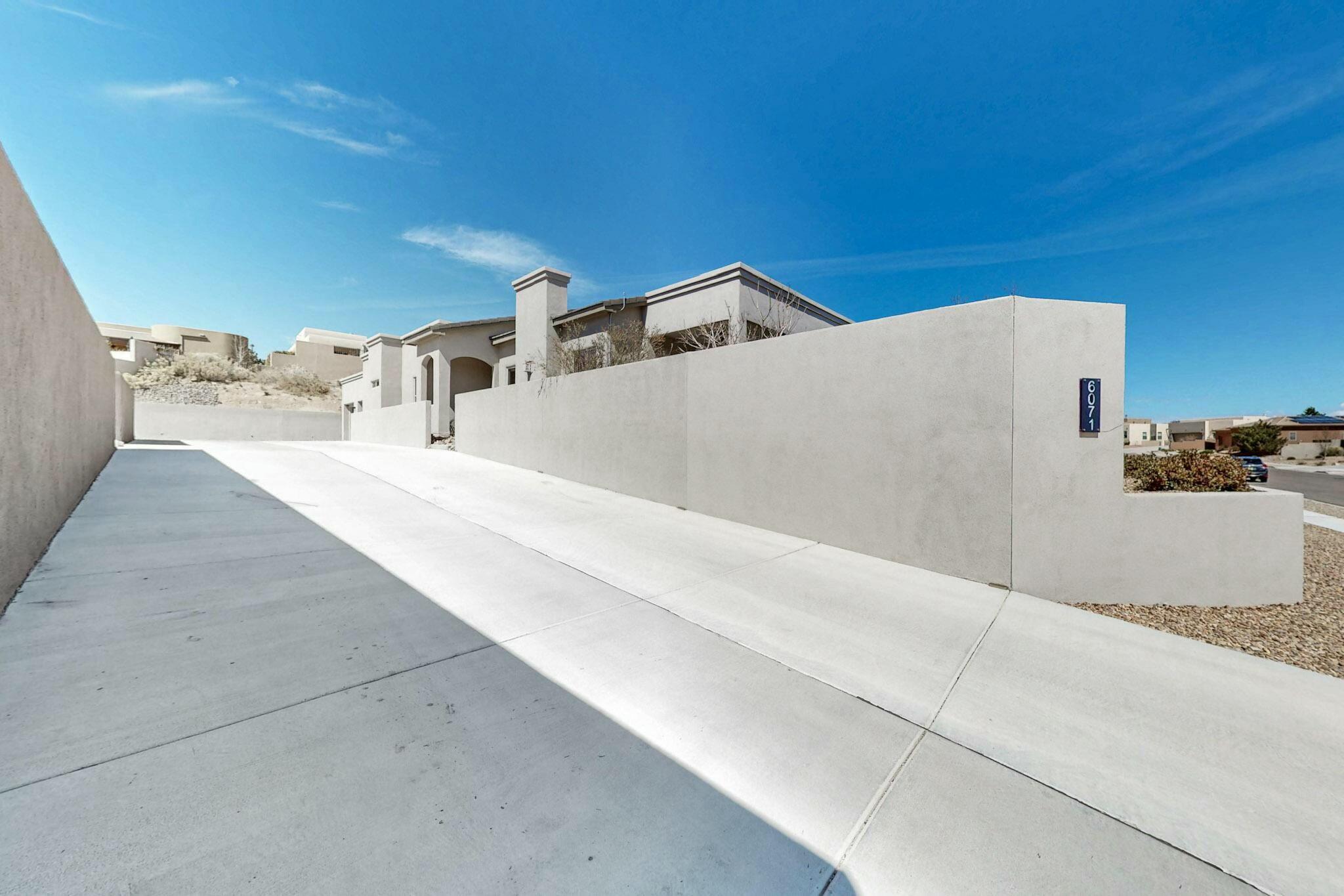 6071 Redondo Sierra Vista NE