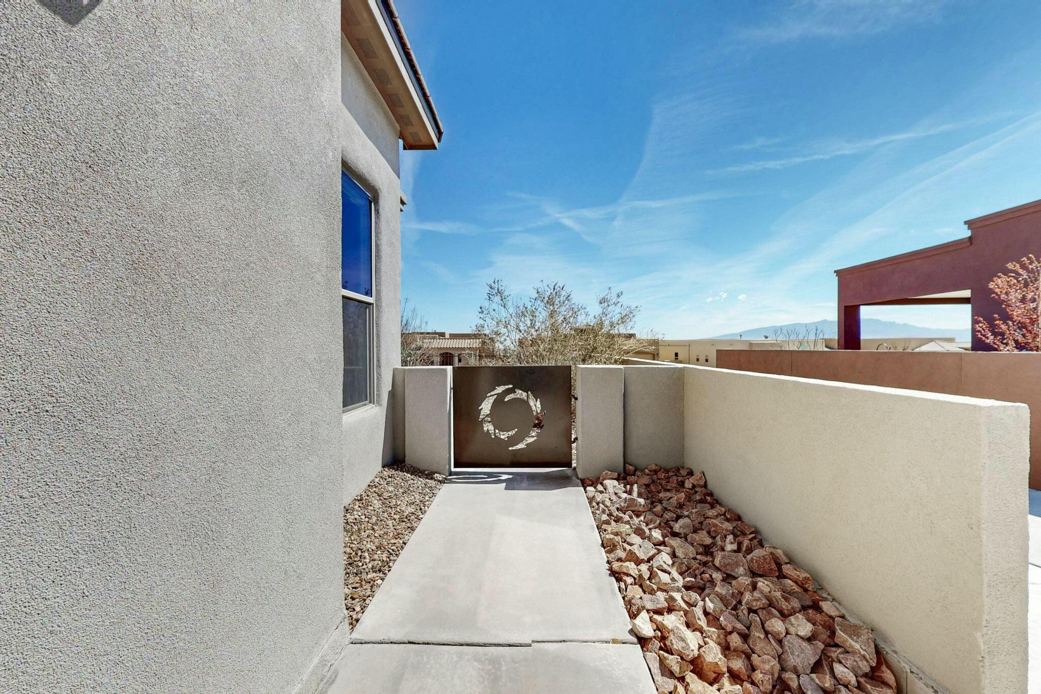 6071 Redondo Sierra Vista NE