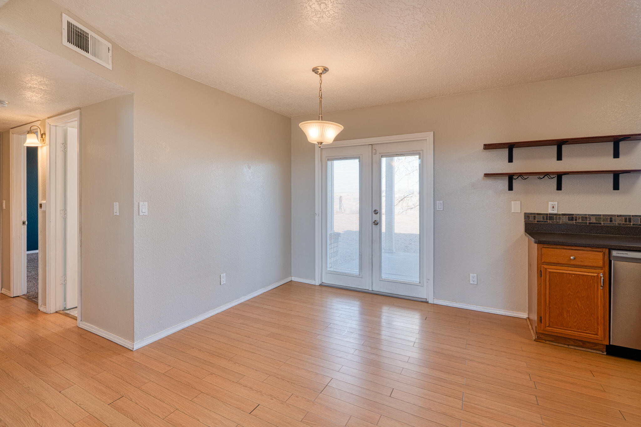 17 APACHE PLUME Road