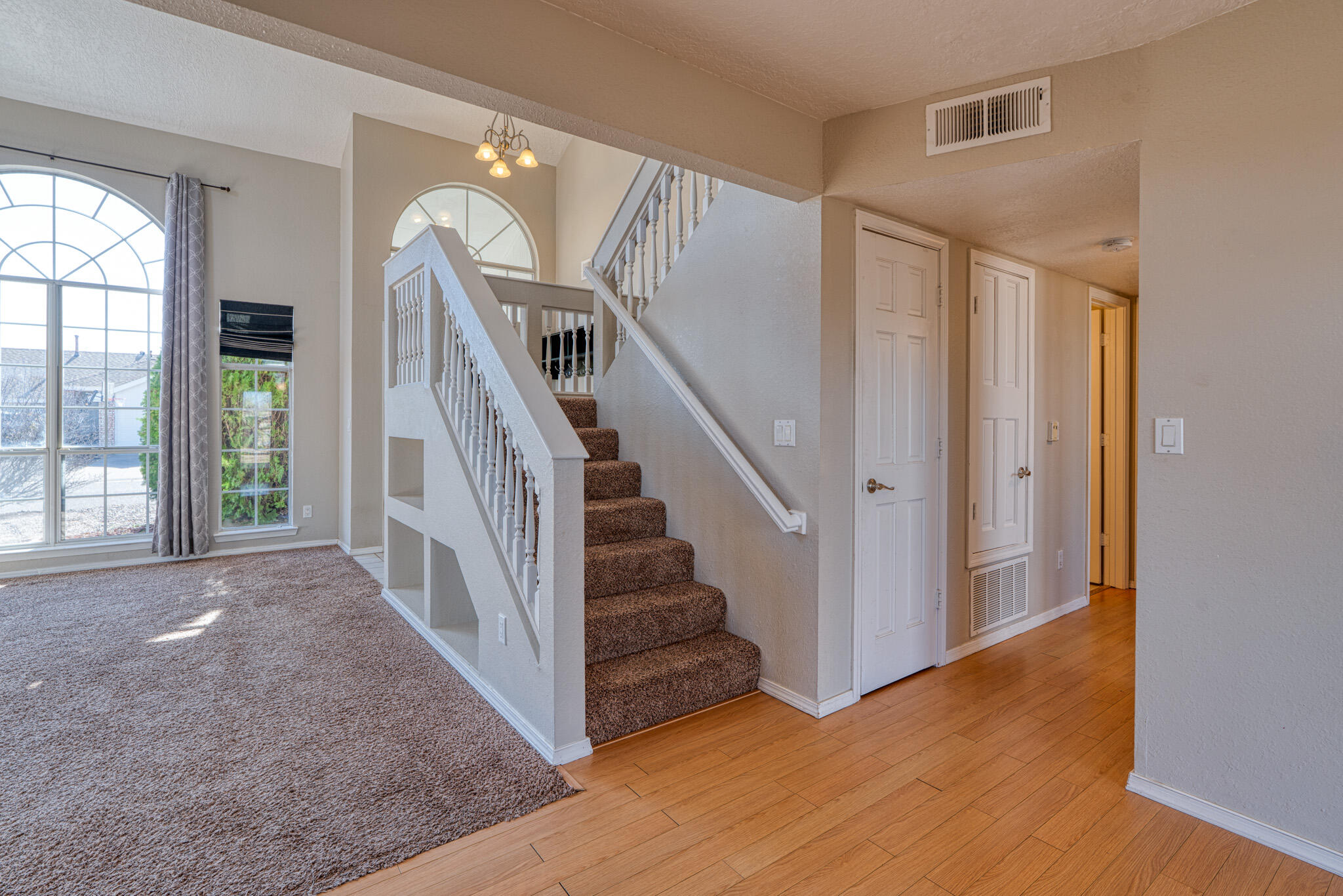 17 APACHE PLUME Road