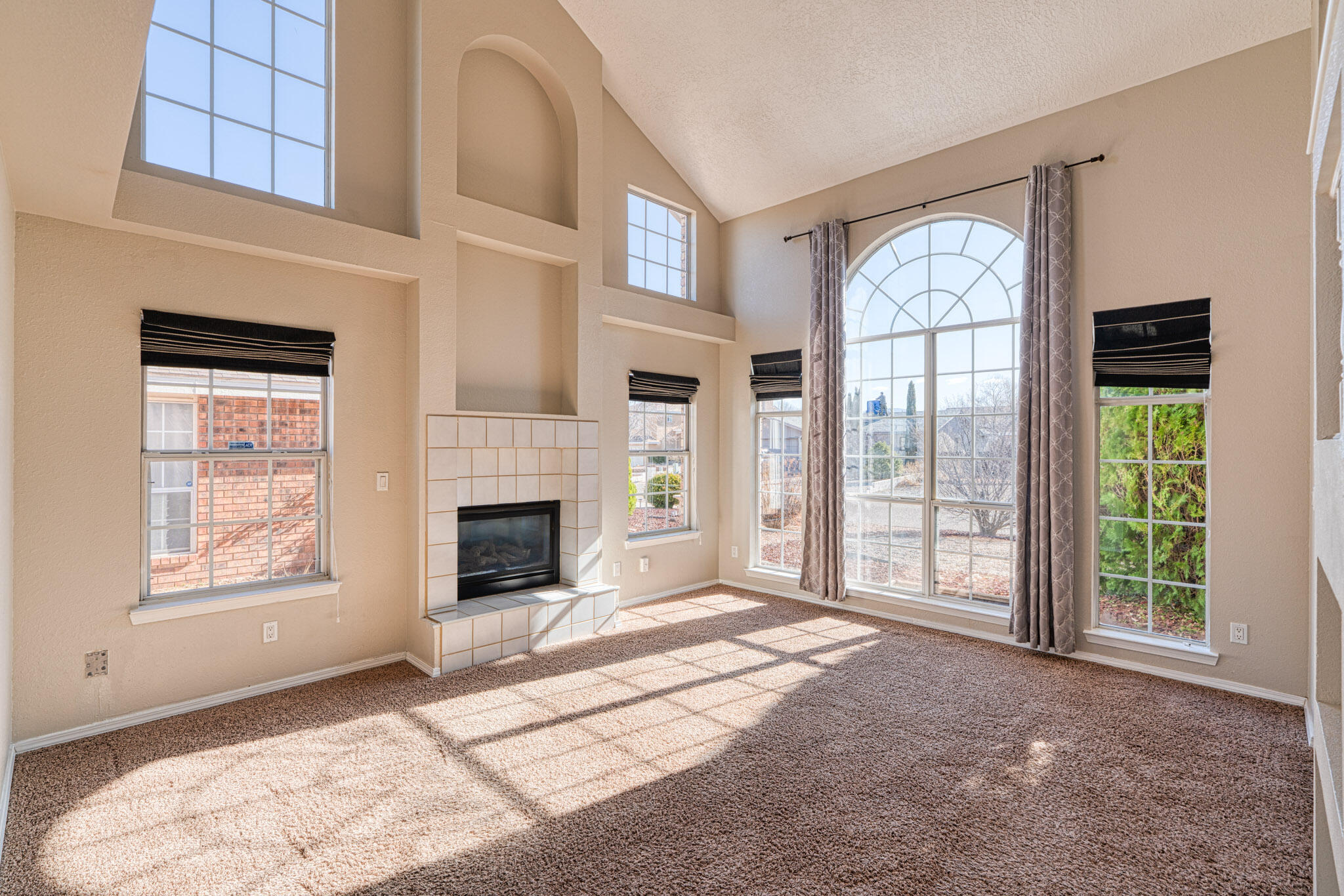 17 APACHE PLUME Road
