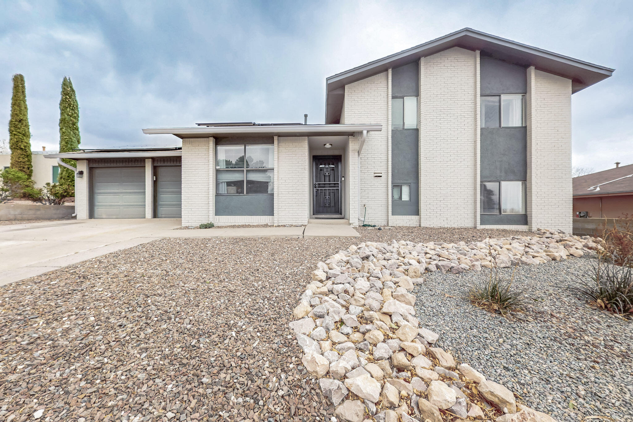 5204 SPINNING WHEEL Road NW