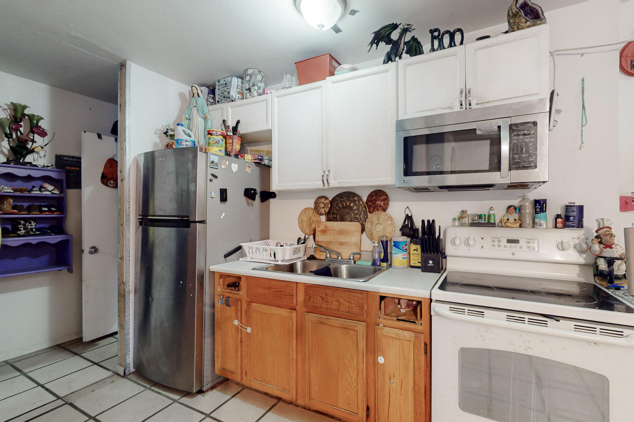 513 NUVES Court NW
