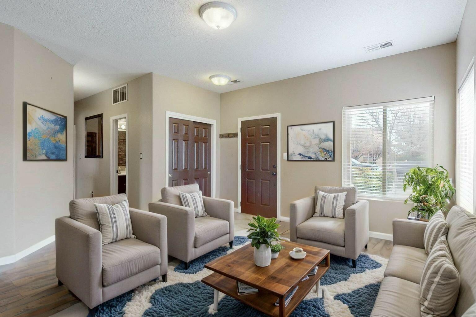 3305 COCHITI Street NE