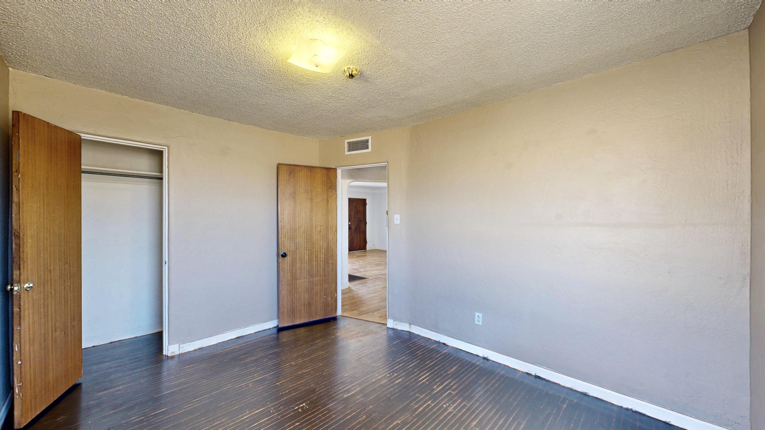 501 DAKOTA Street SE