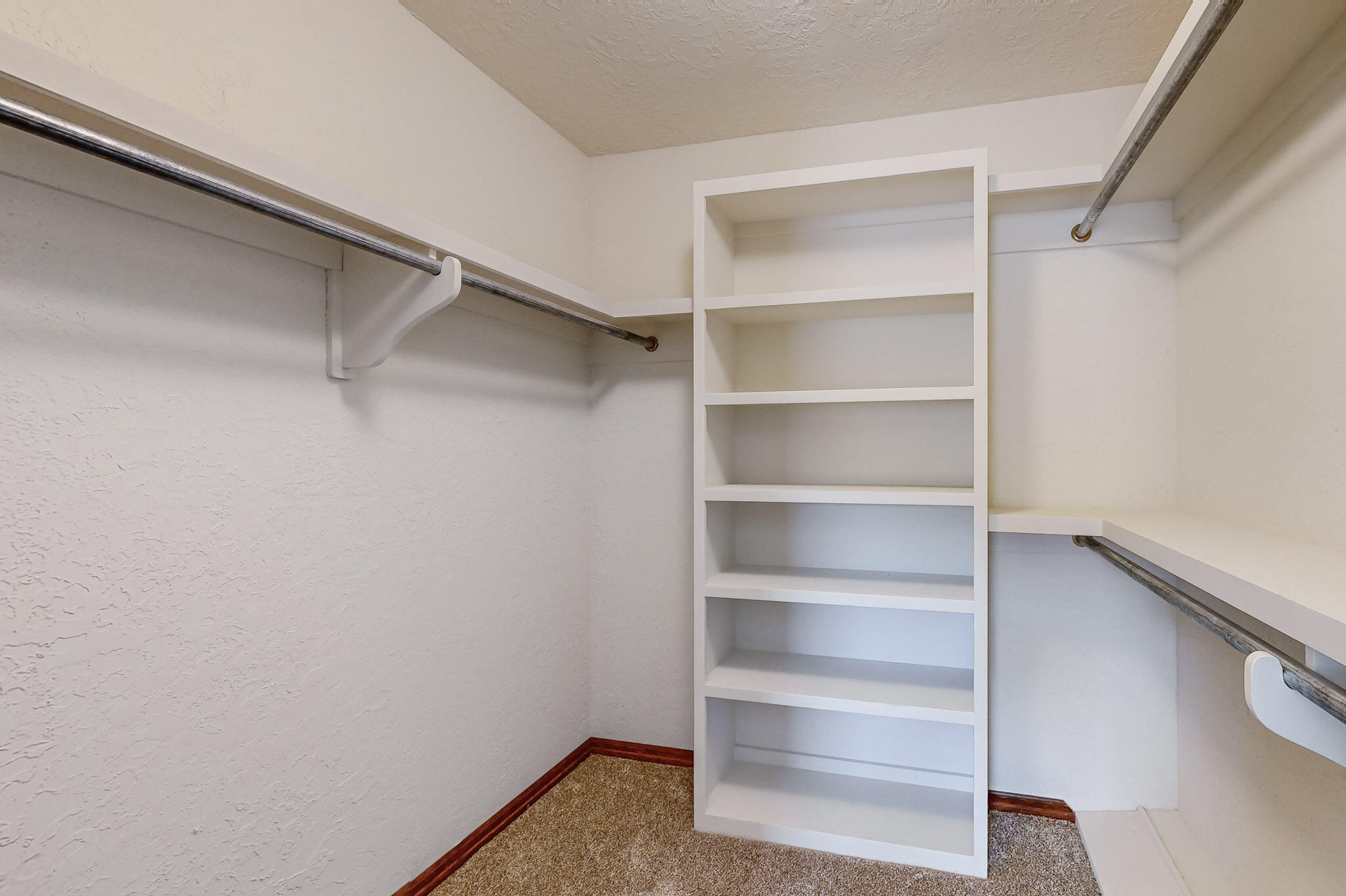 119 STEEPLECHASE Drive