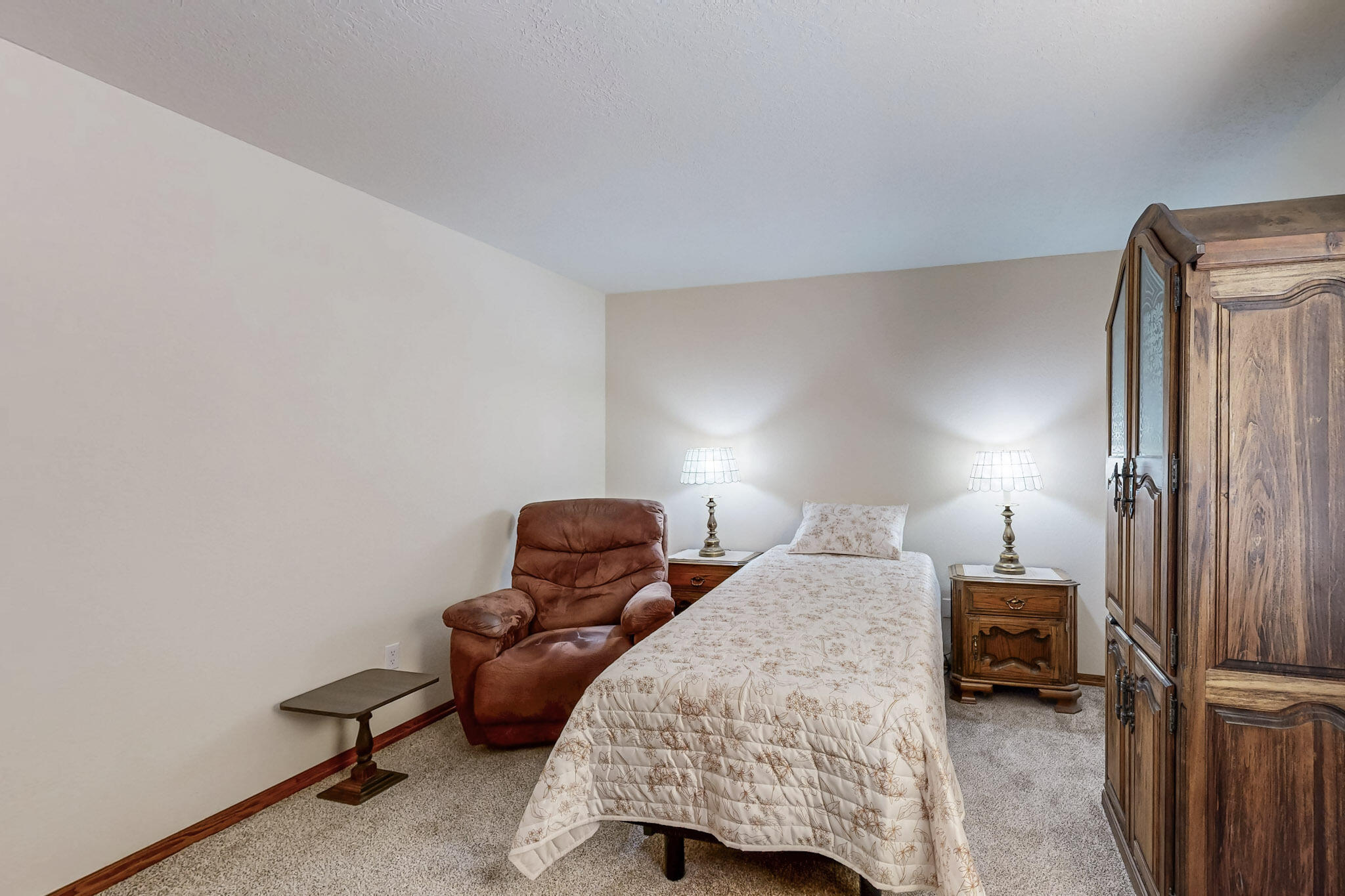 119 STEEPLECHASE Drive