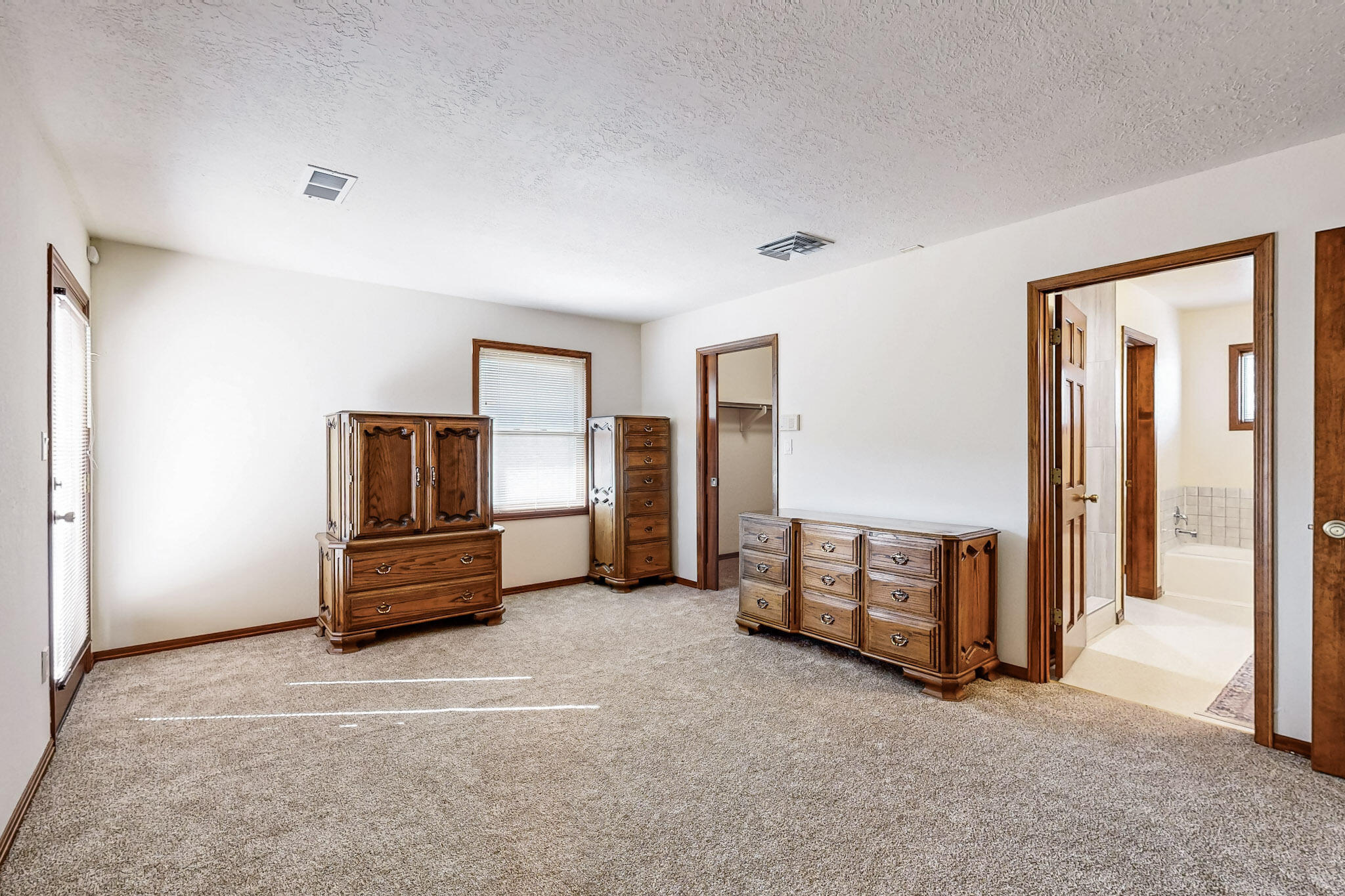 119 STEEPLECHASE Drive