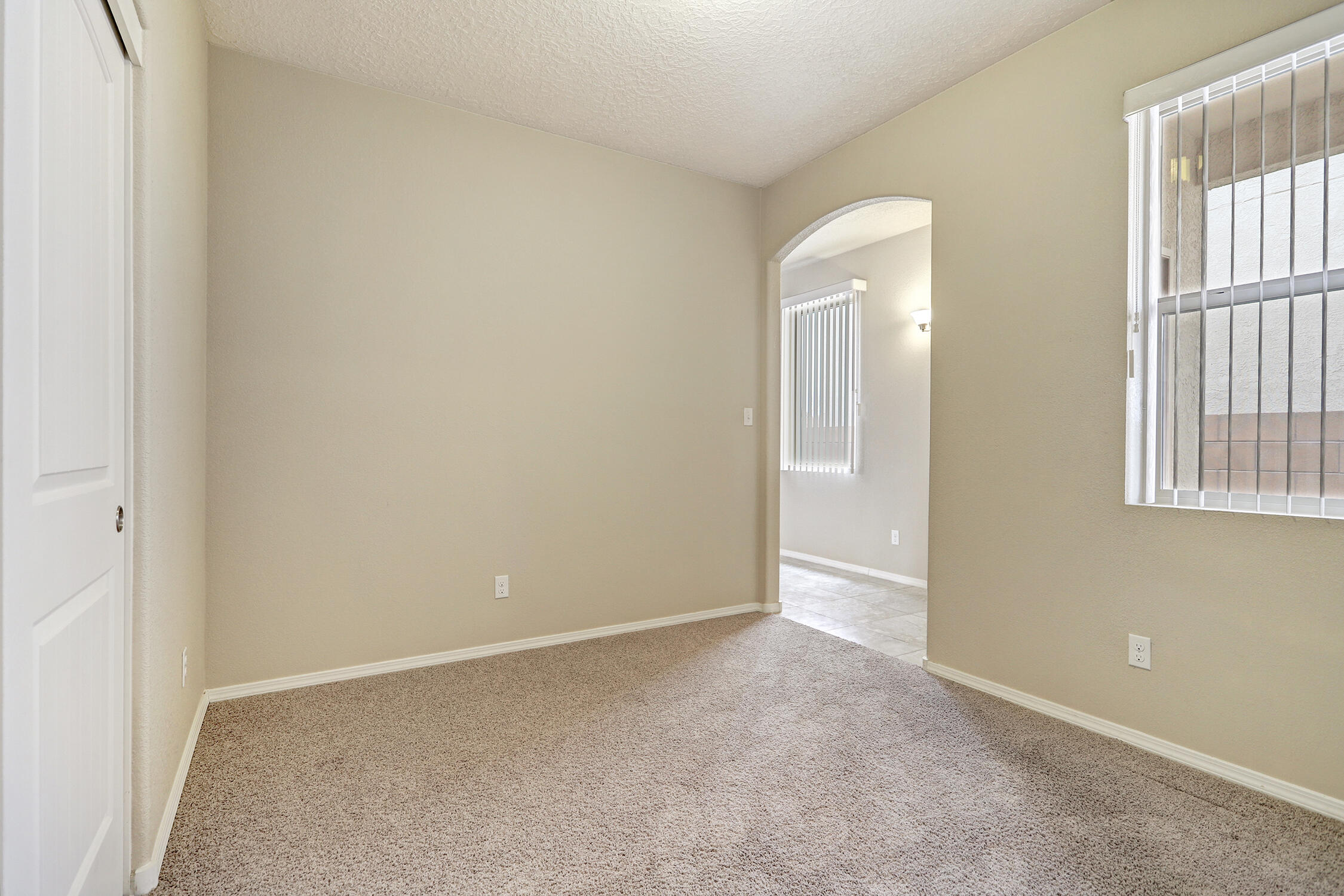 7048 TOMBSTONE Road NW