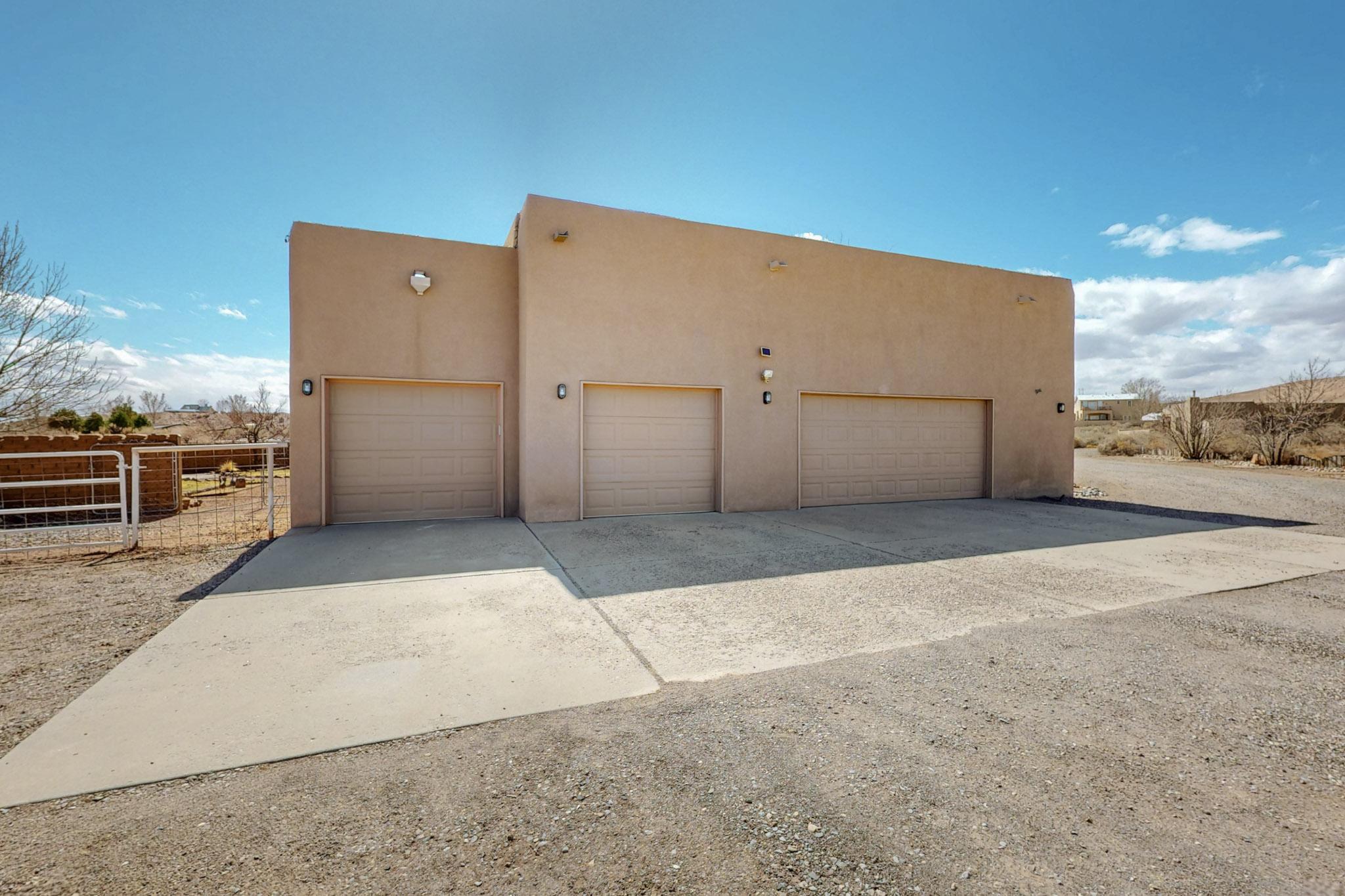 1508 SUPERIOR Court NE
