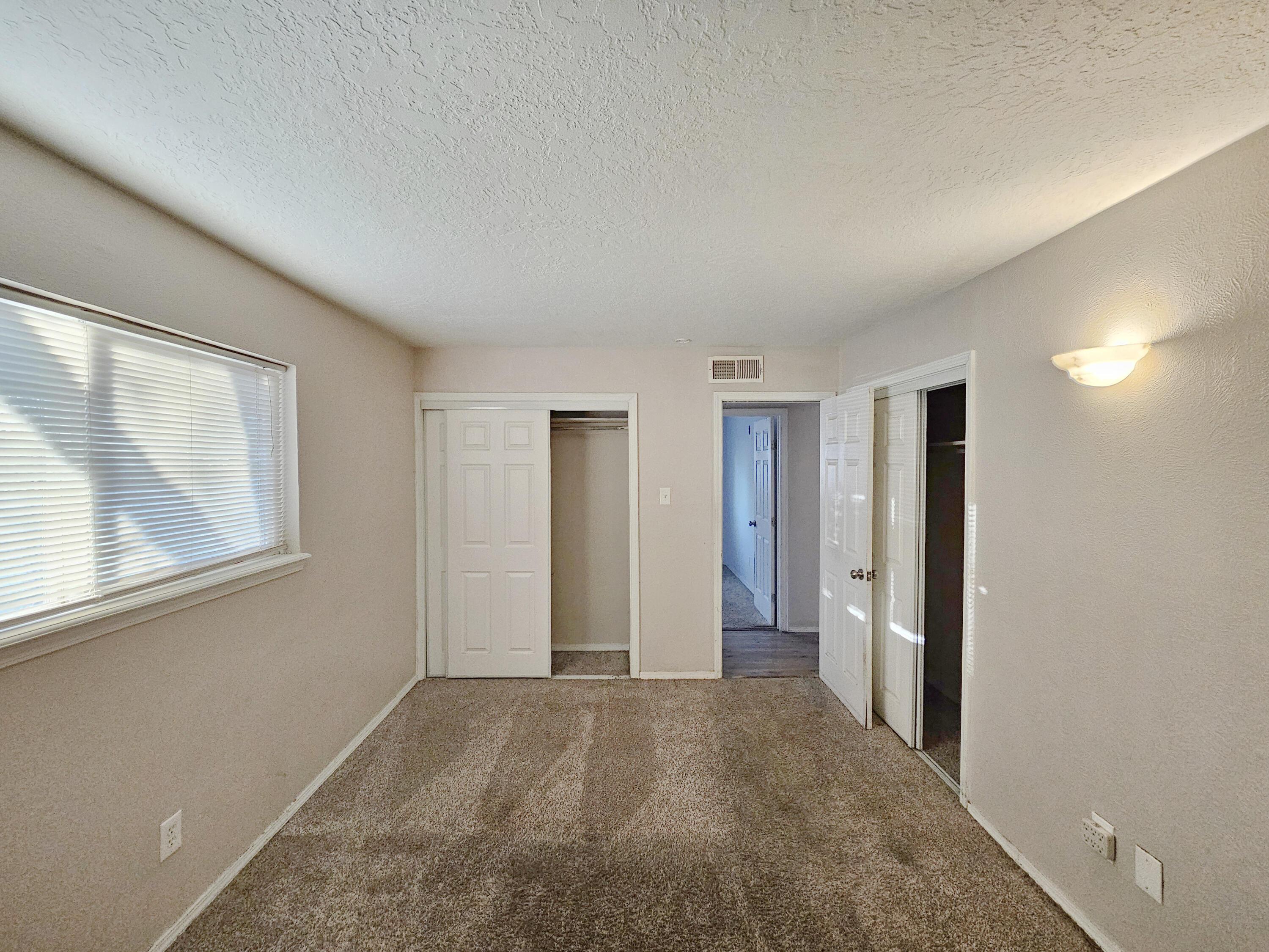 1211 PRESIDIO Place SW