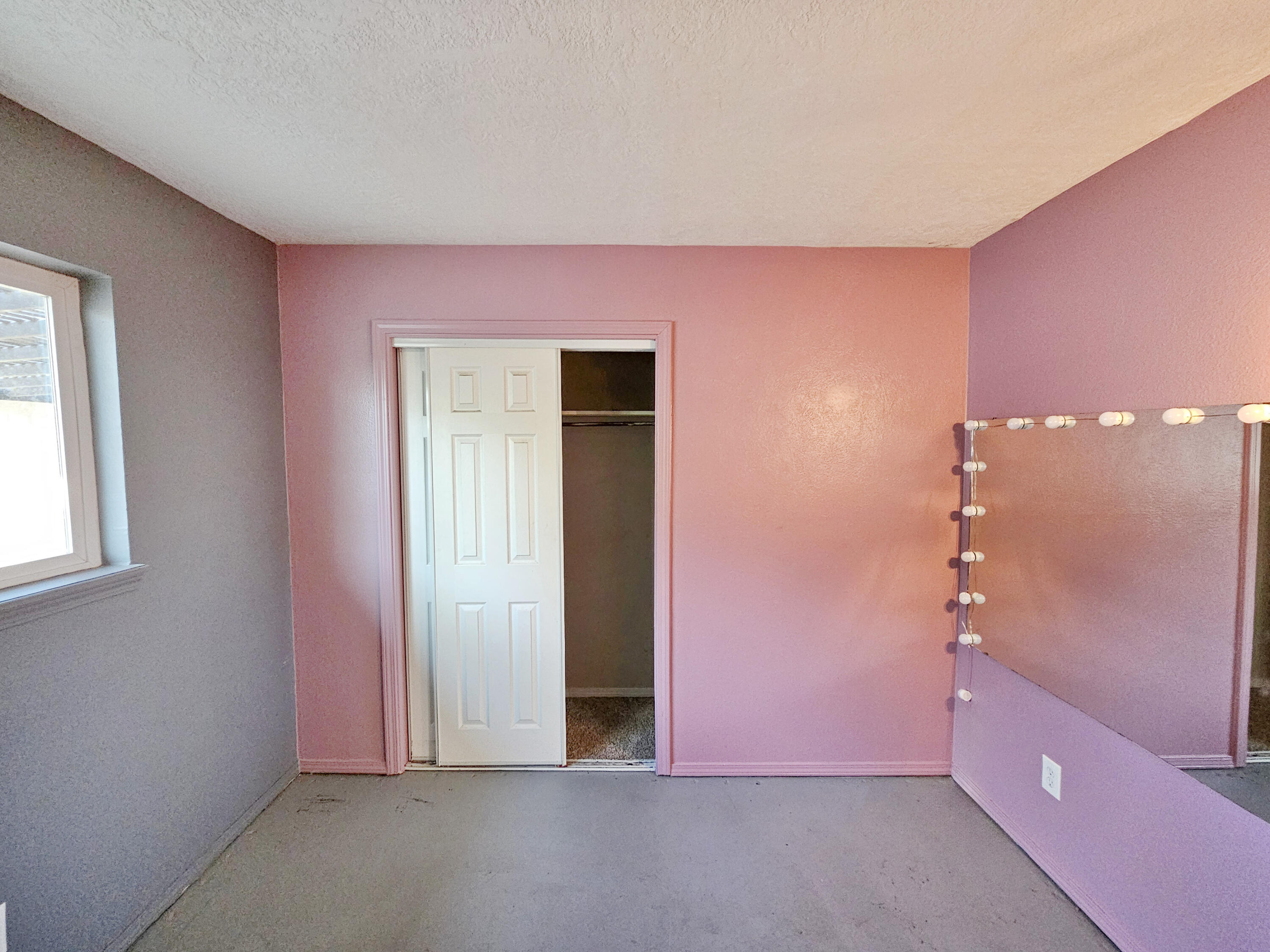 1211 PRESIDIO Place SW