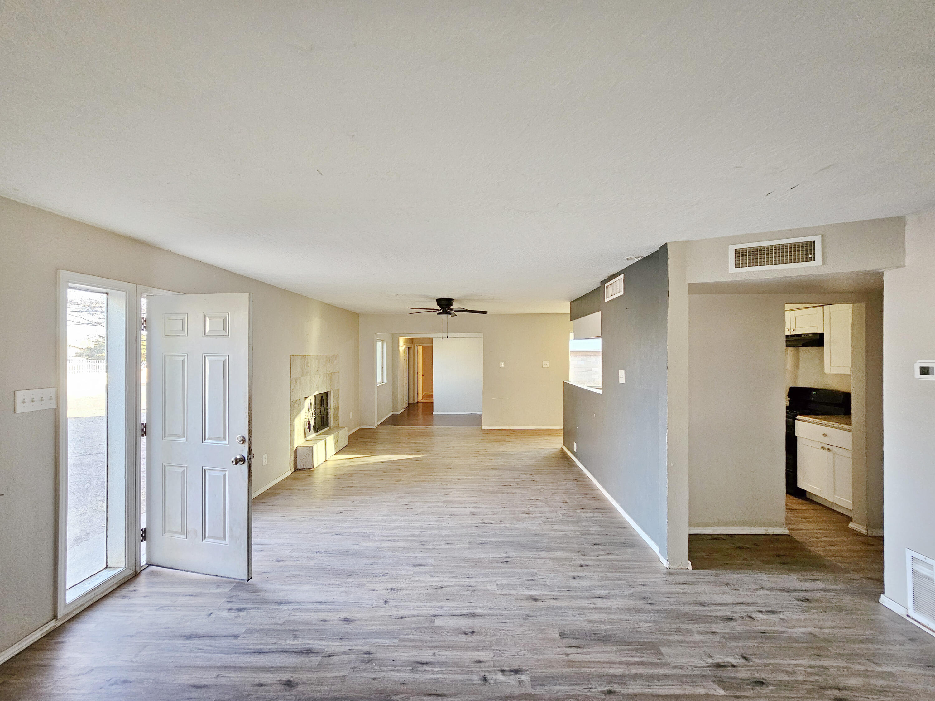 1211 PRESIDIO Place SW