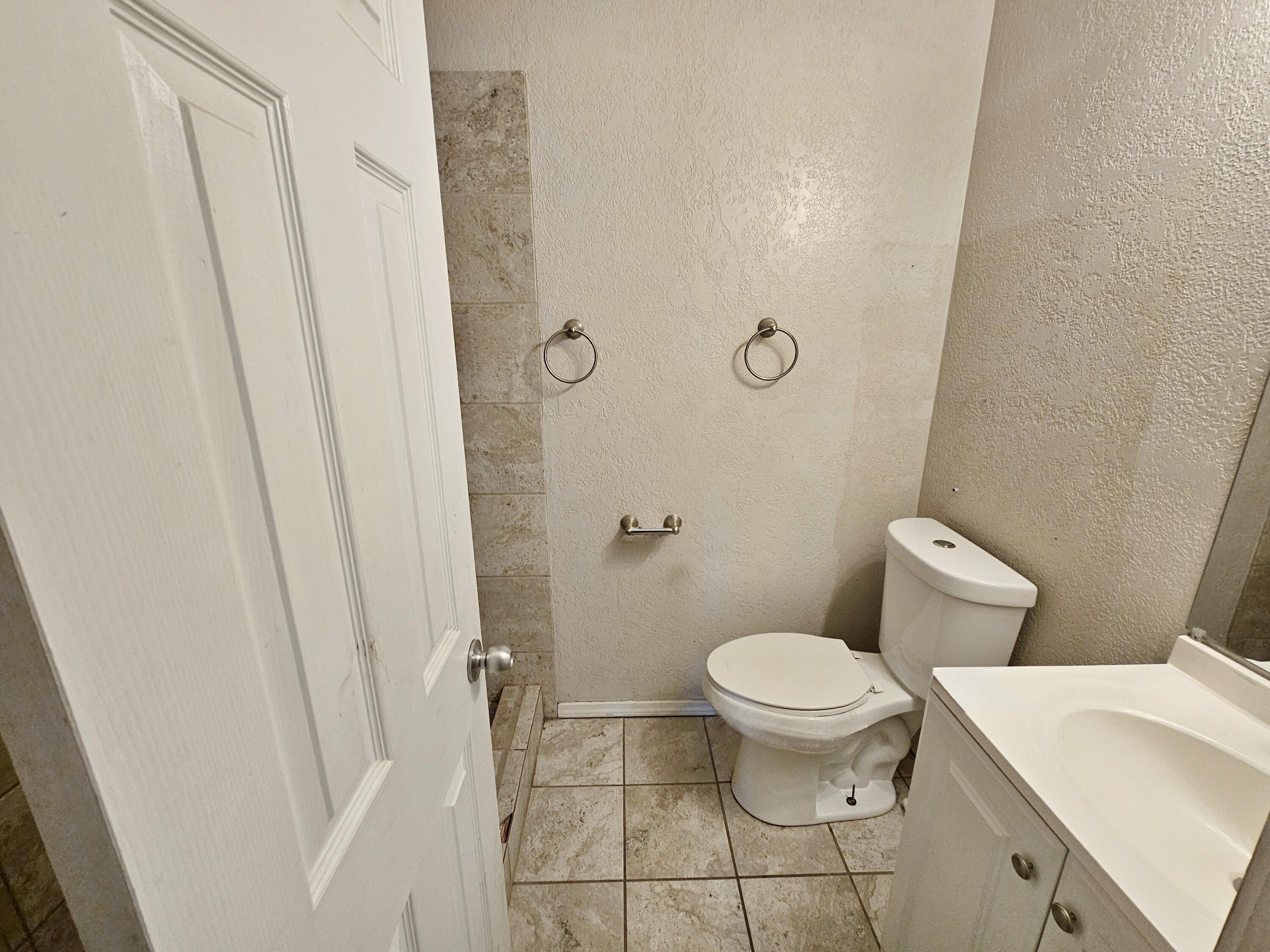 1211 PRESIDIO Place SW