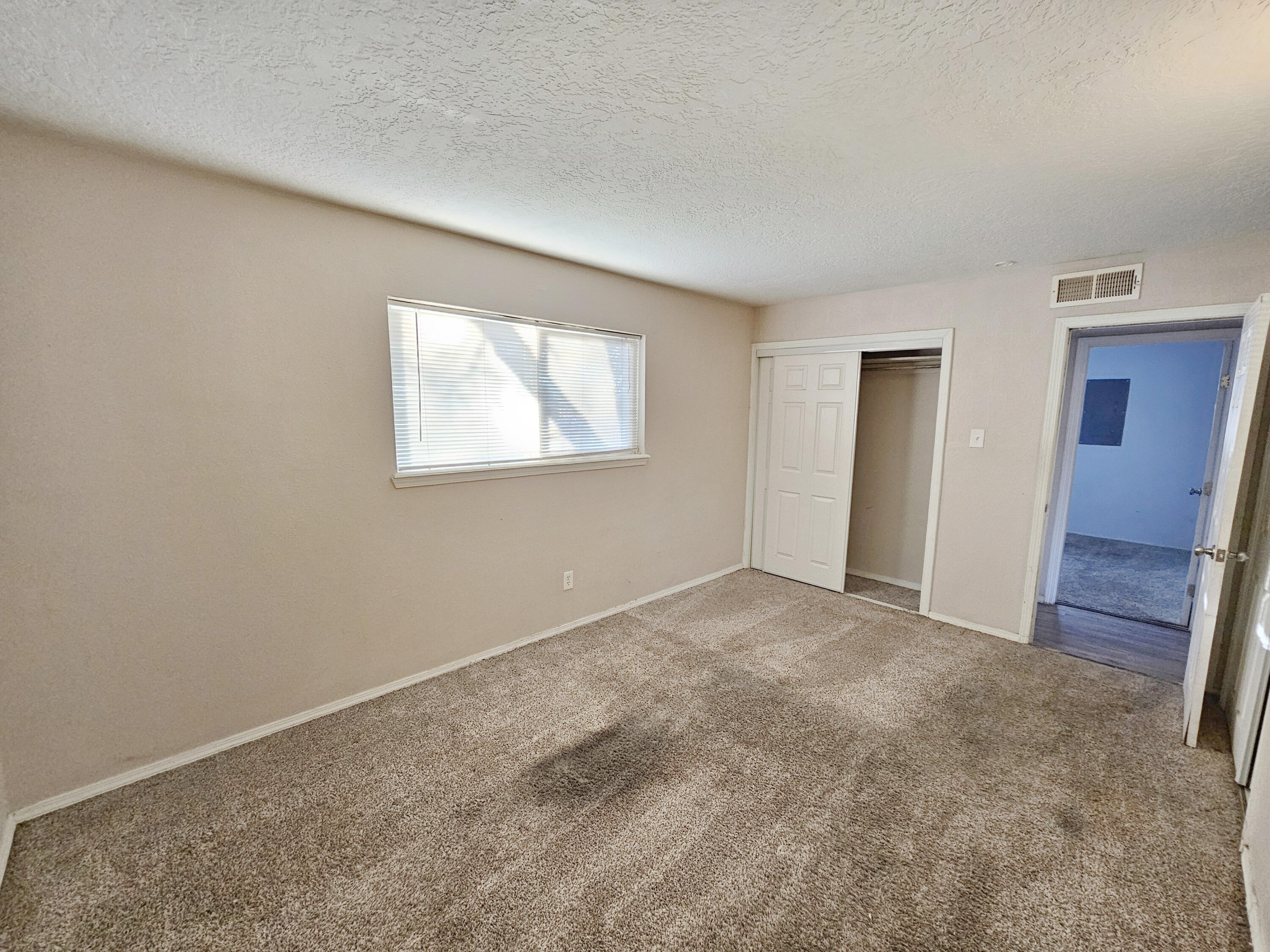 1211 PRESIDIO Place SW