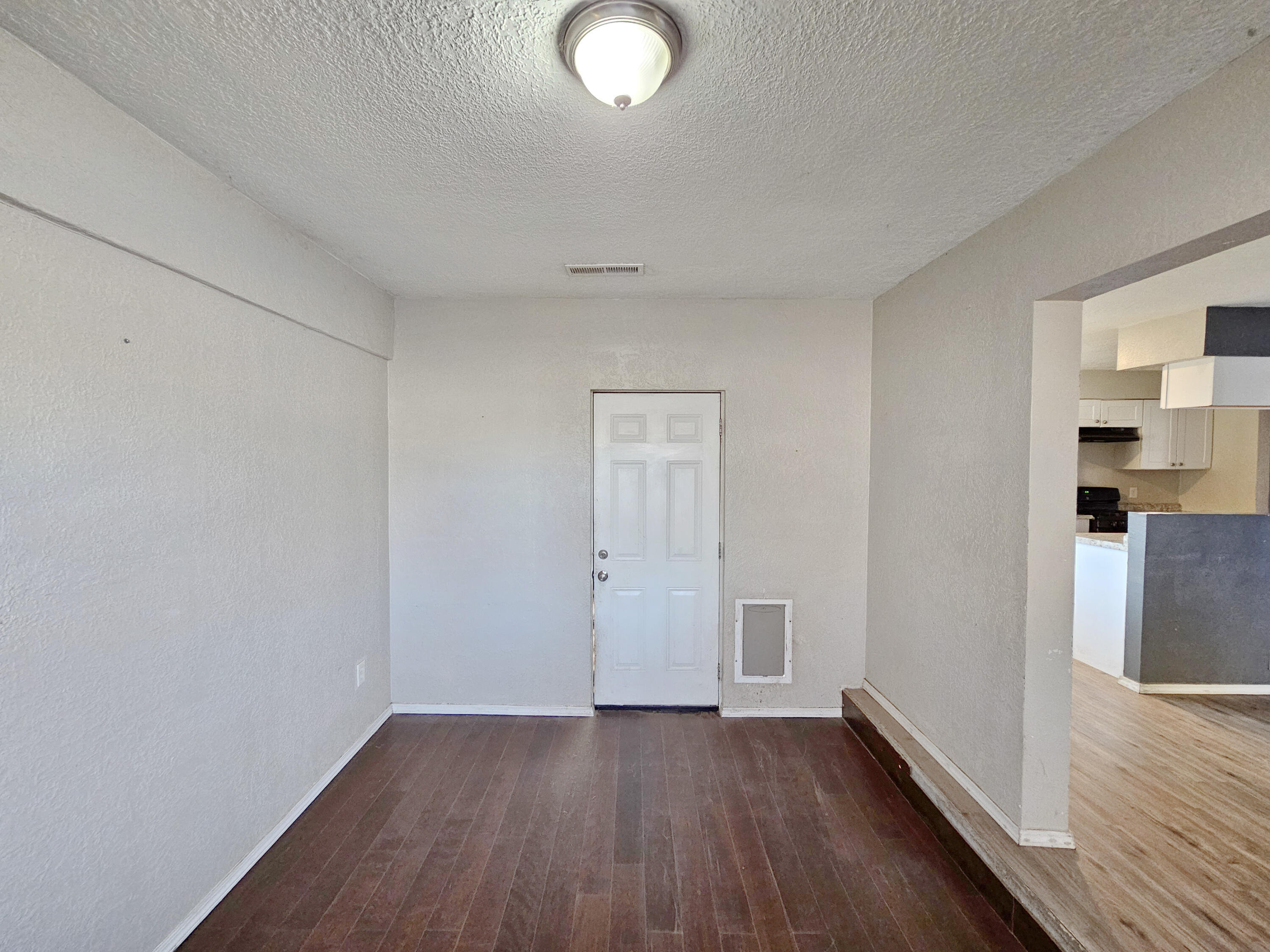 1211 PRESIDIO Place SW