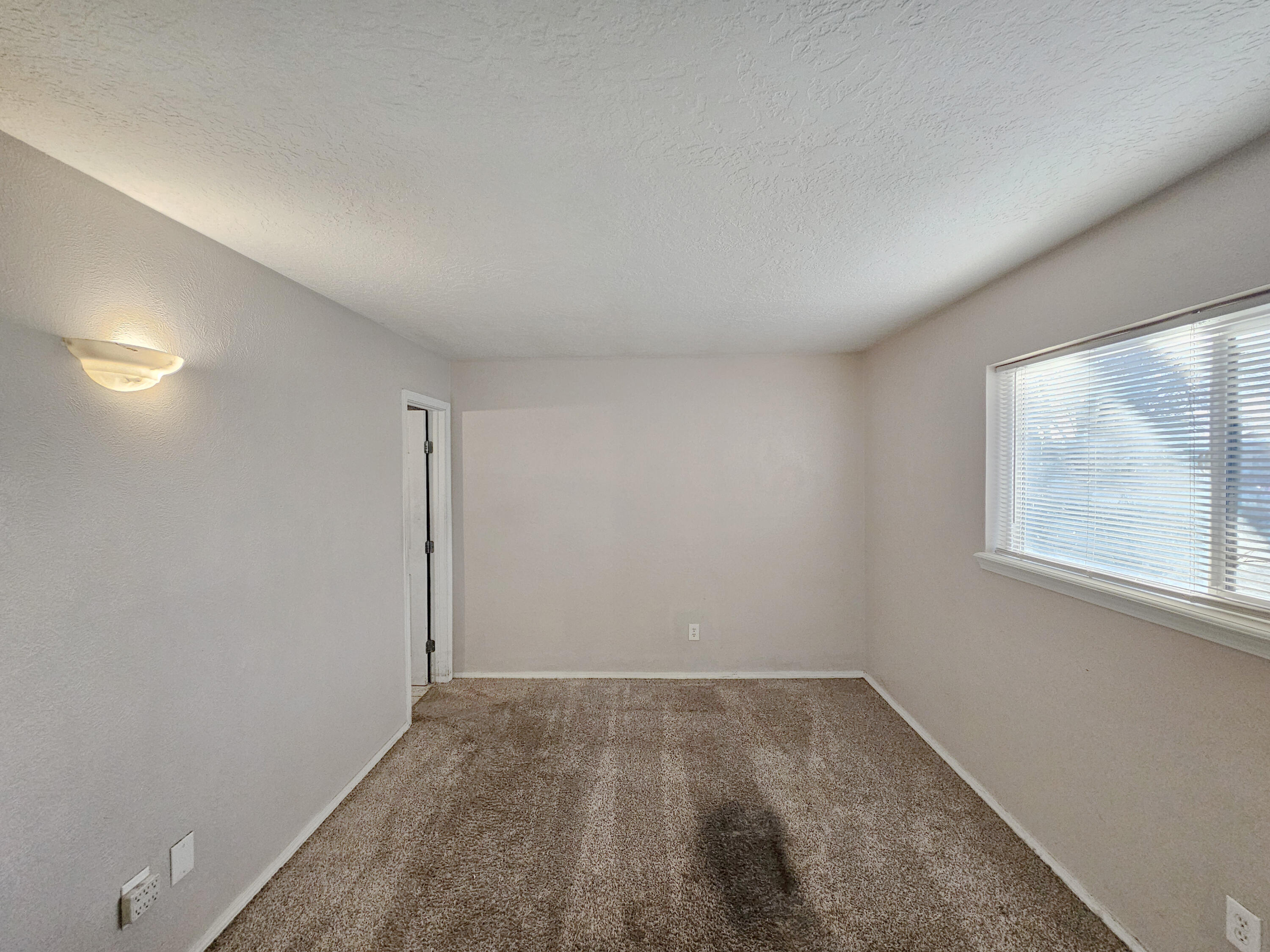 1211 PRESIDIO Place SW