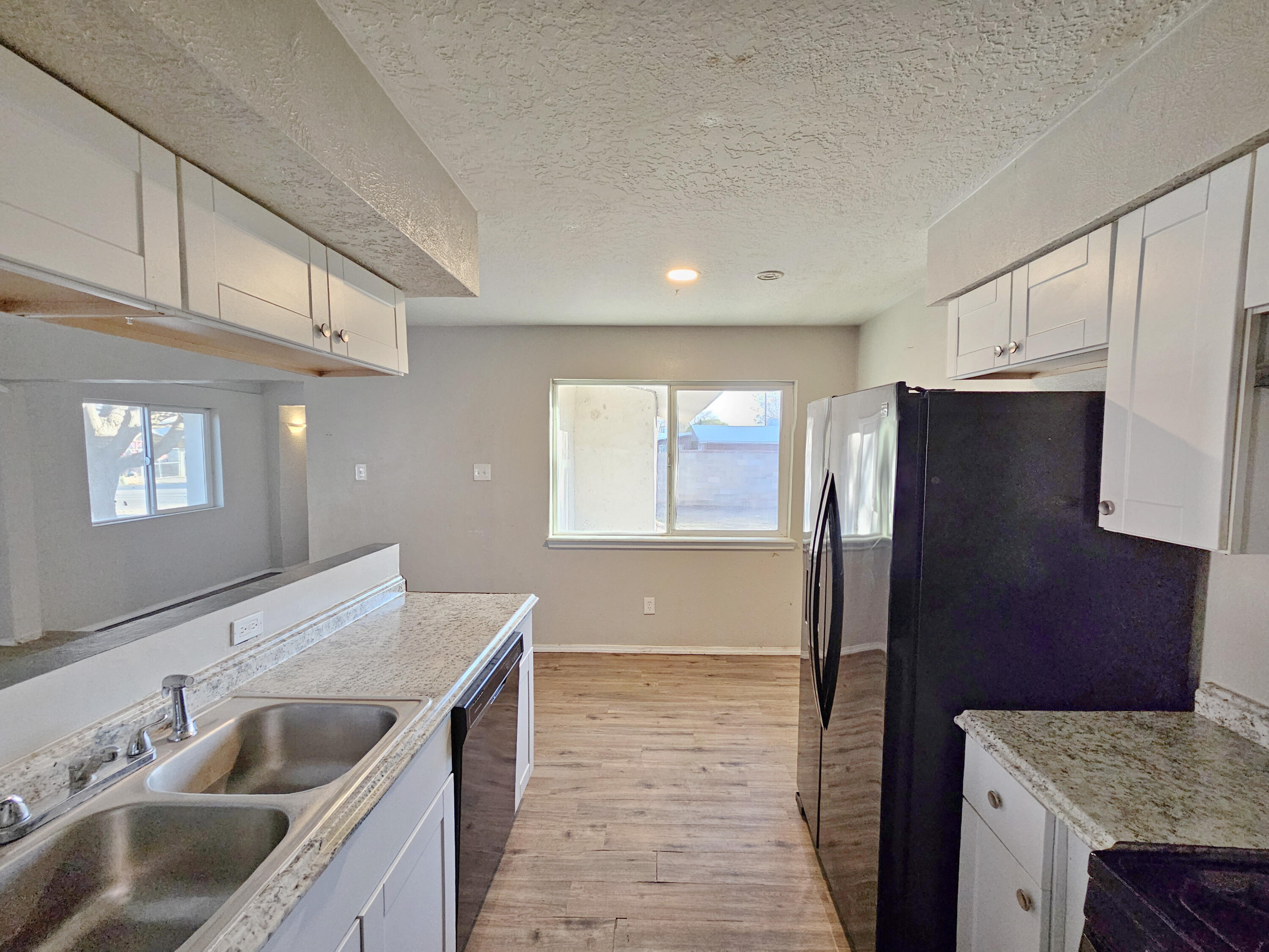 1211 PRESIDIO Place SW